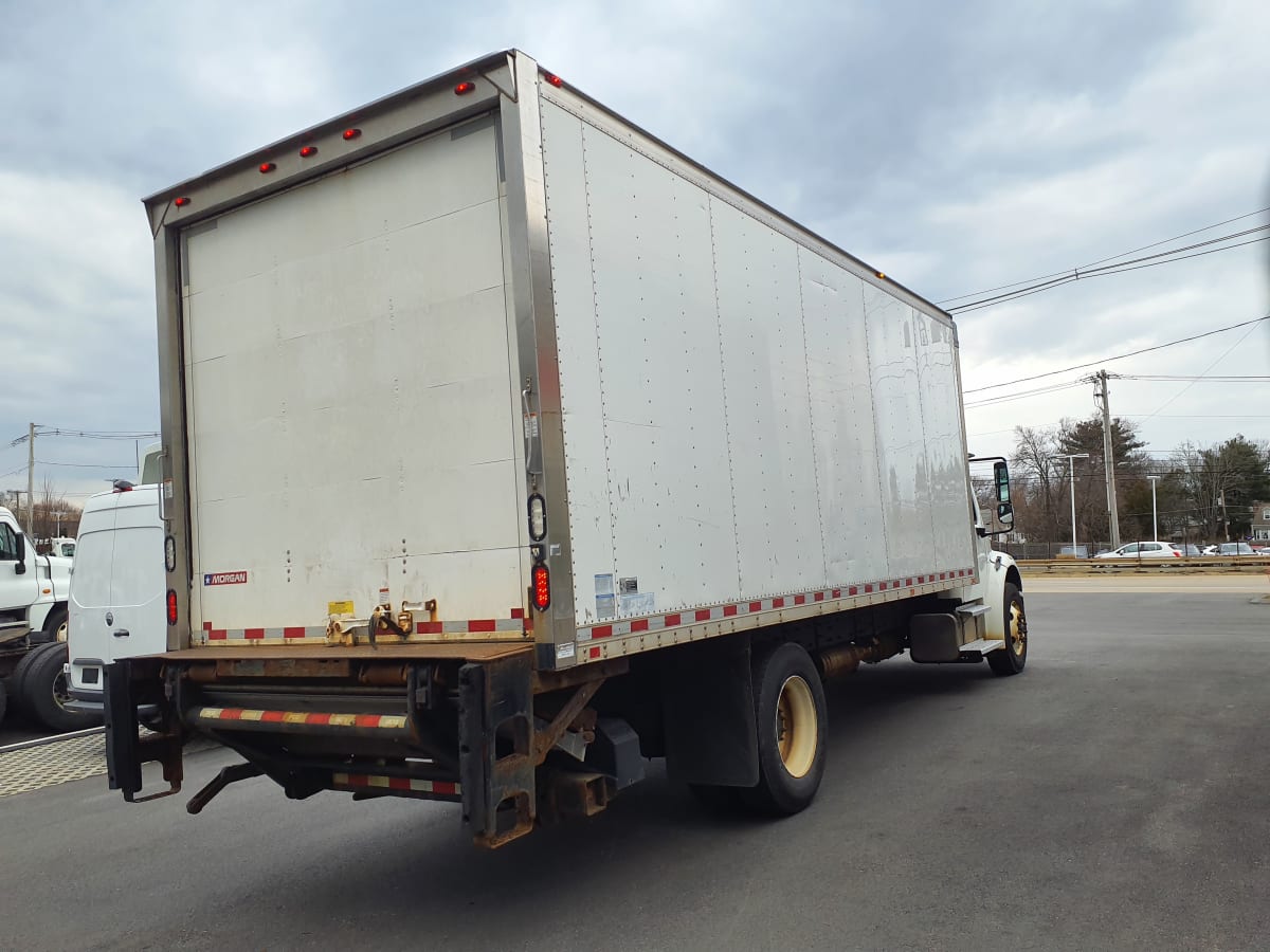 2016 Freightliner/Mercedes M2 106 646431