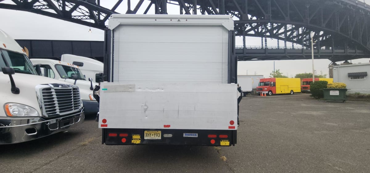 2016 Frtlr Custom Chassis Corp MT45 646515