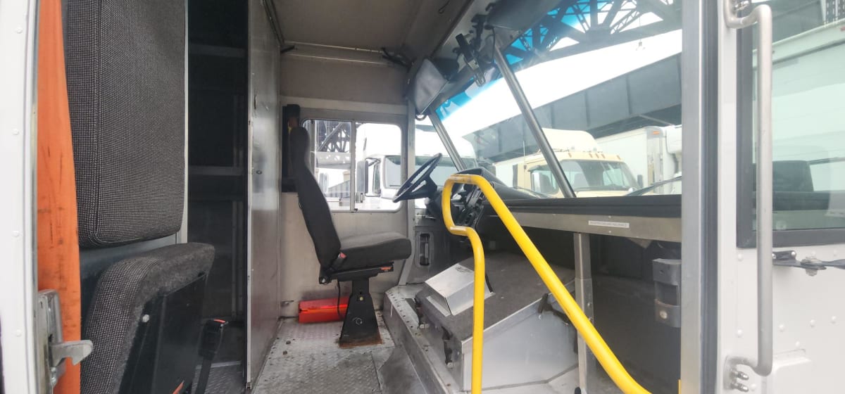 2016 Frtlr Custom Chassis Corp MT45 646515