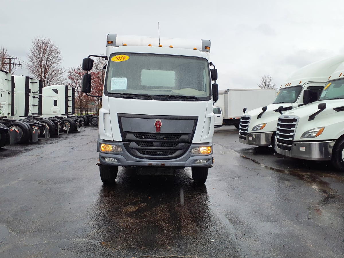 2016 Kenworth Trucks K270 646672