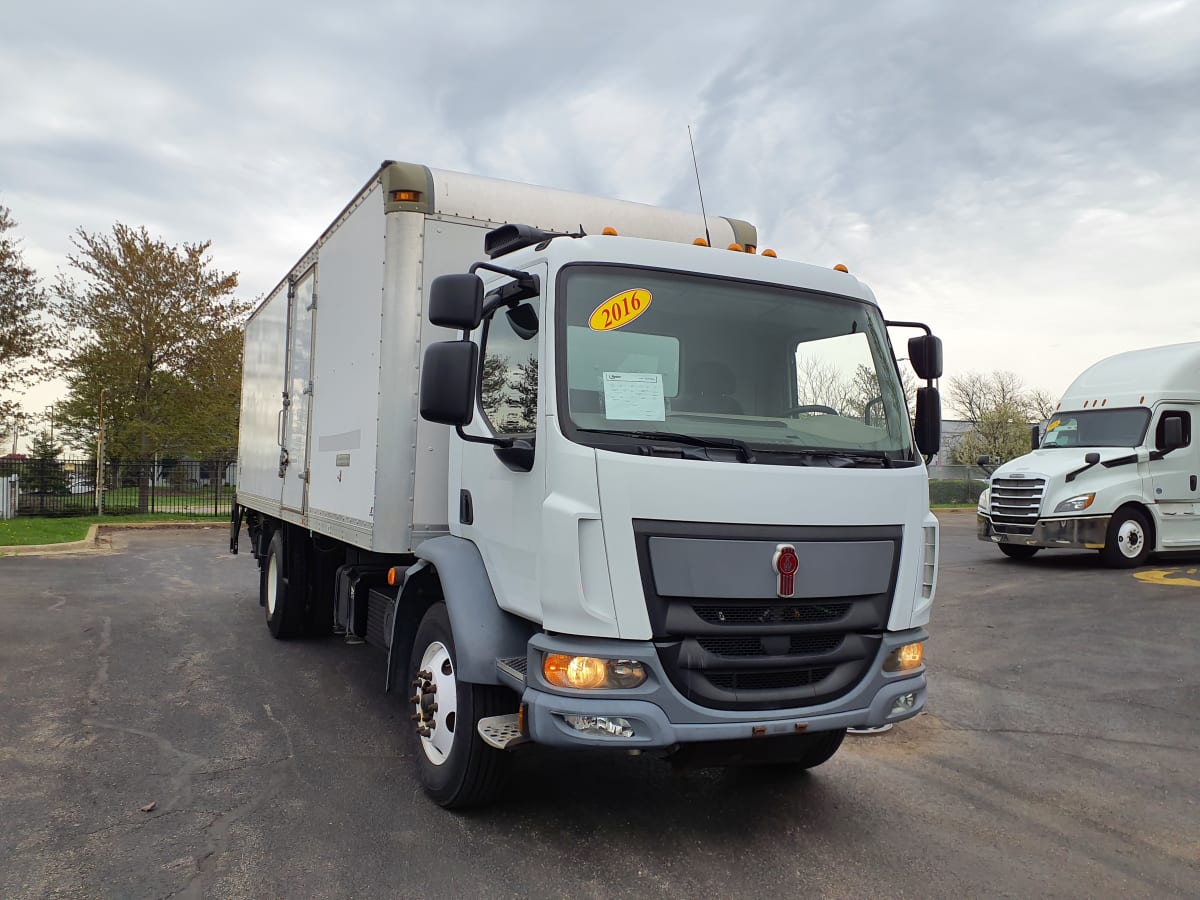 2016 Kenworth Trucks K270 646673