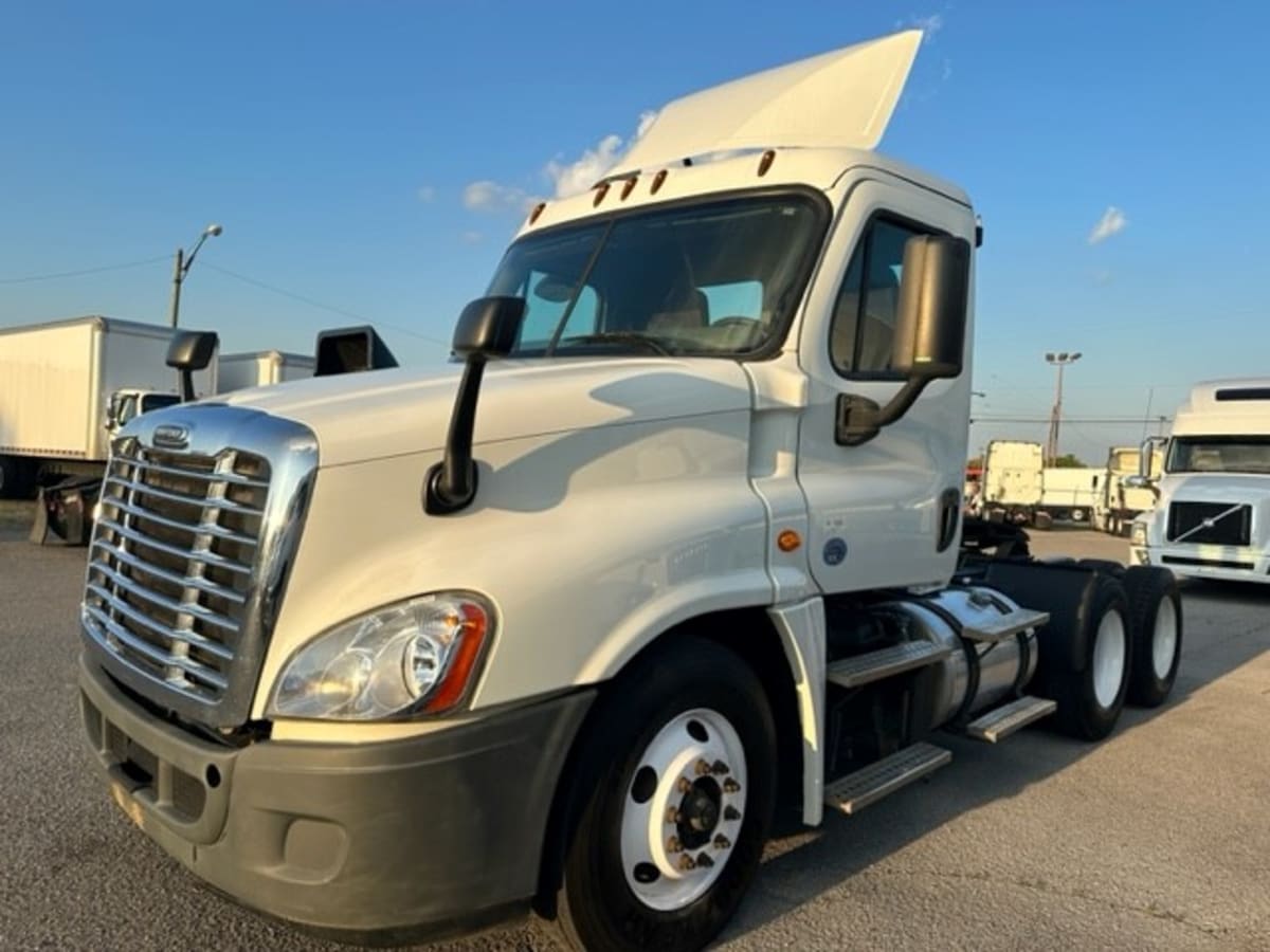 2016 Freightliner/Mercedes CASCADIA 125 646682