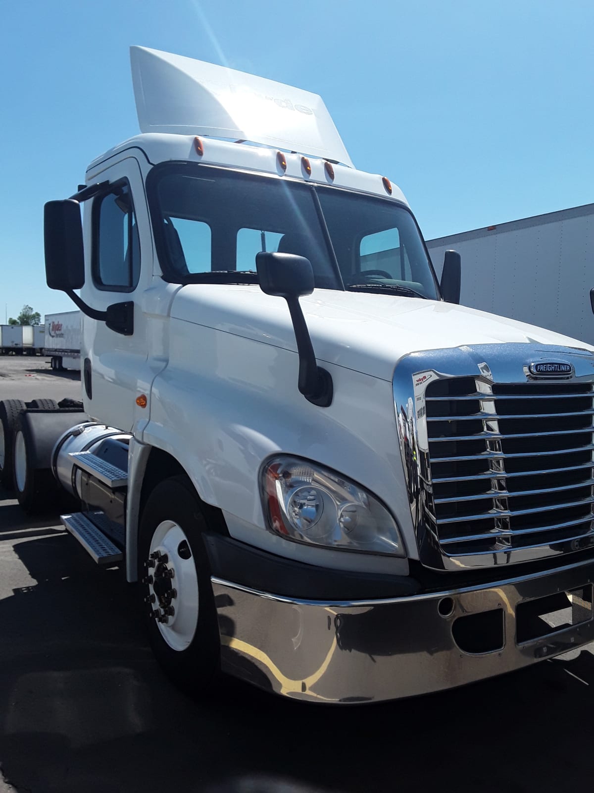 2016 Freightliner/Mercedes CASCADIA 125 646731