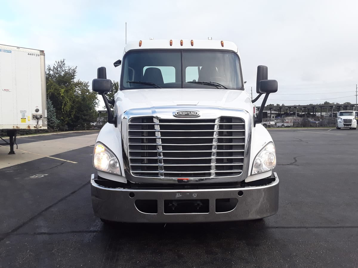 2016 Freightliner/Mercedes CASCADIA 125 646744