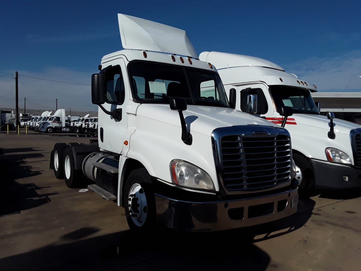 2016 Freightliner/Mercedes CASCADIA 125 646748