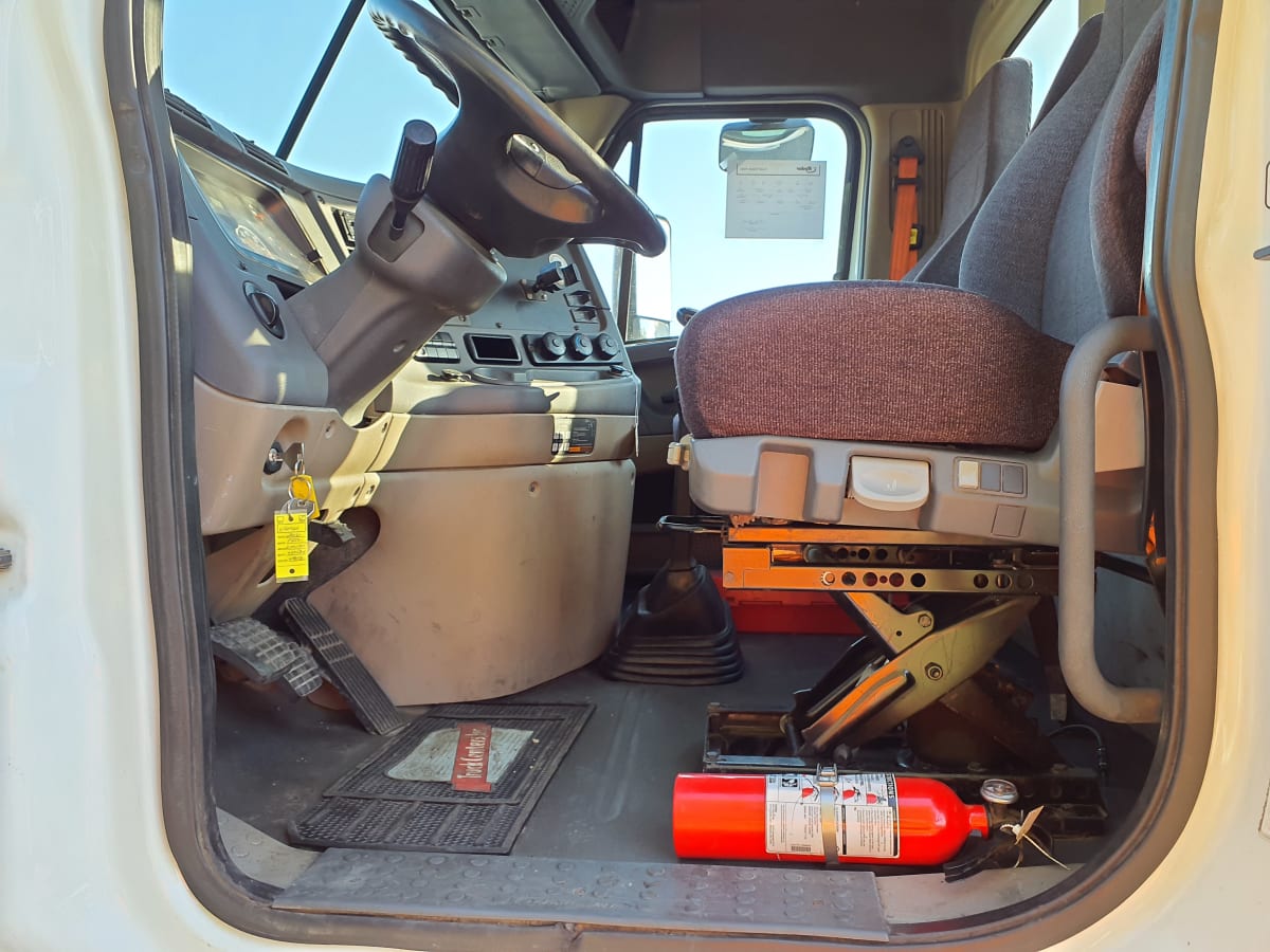 2016 Freightliner/Mercedes CASCADIA 125 646761