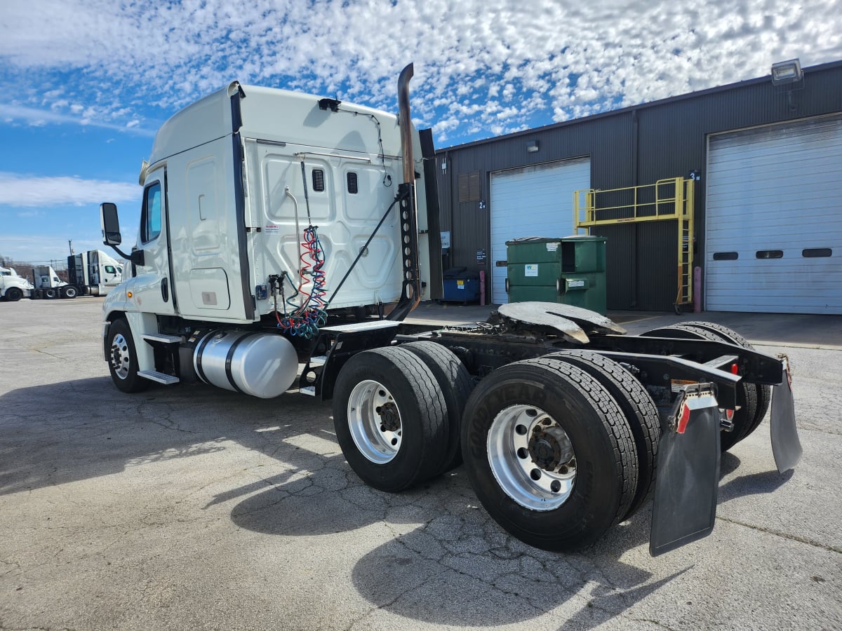 2016 Freightliner/Mercedes CASCADIA 125 646792