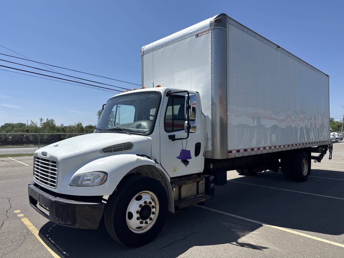 2016 Freightliner M2 106 in Taylor, MI