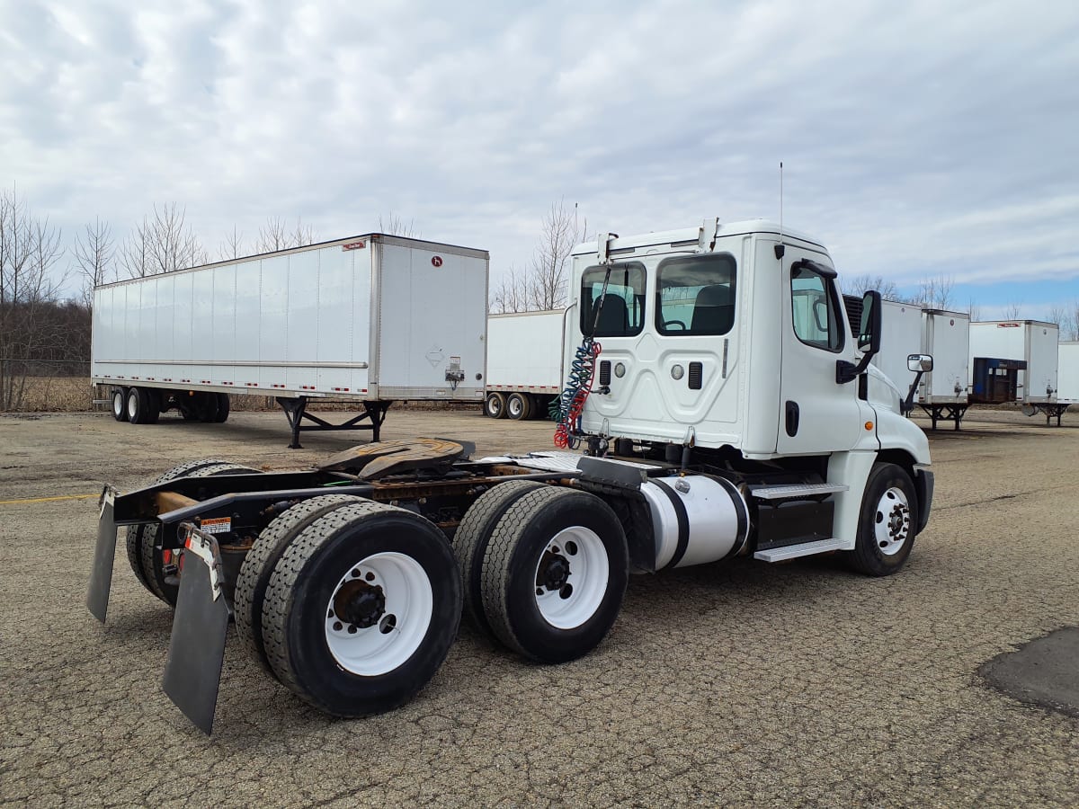 2016 Freightliner/Mercedes CASCADIA 125 646978