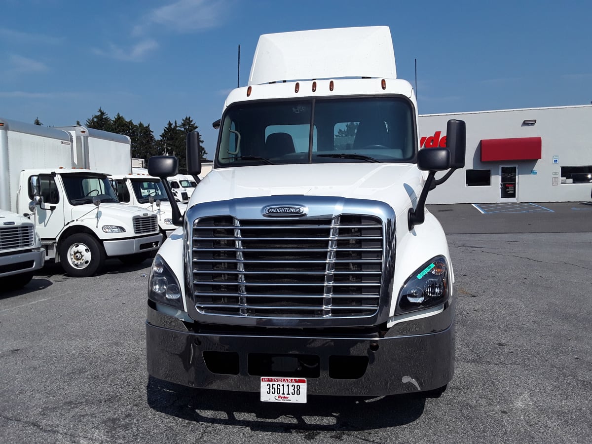 2016 Freightliner/Mercedes CASCADIA 125 647218