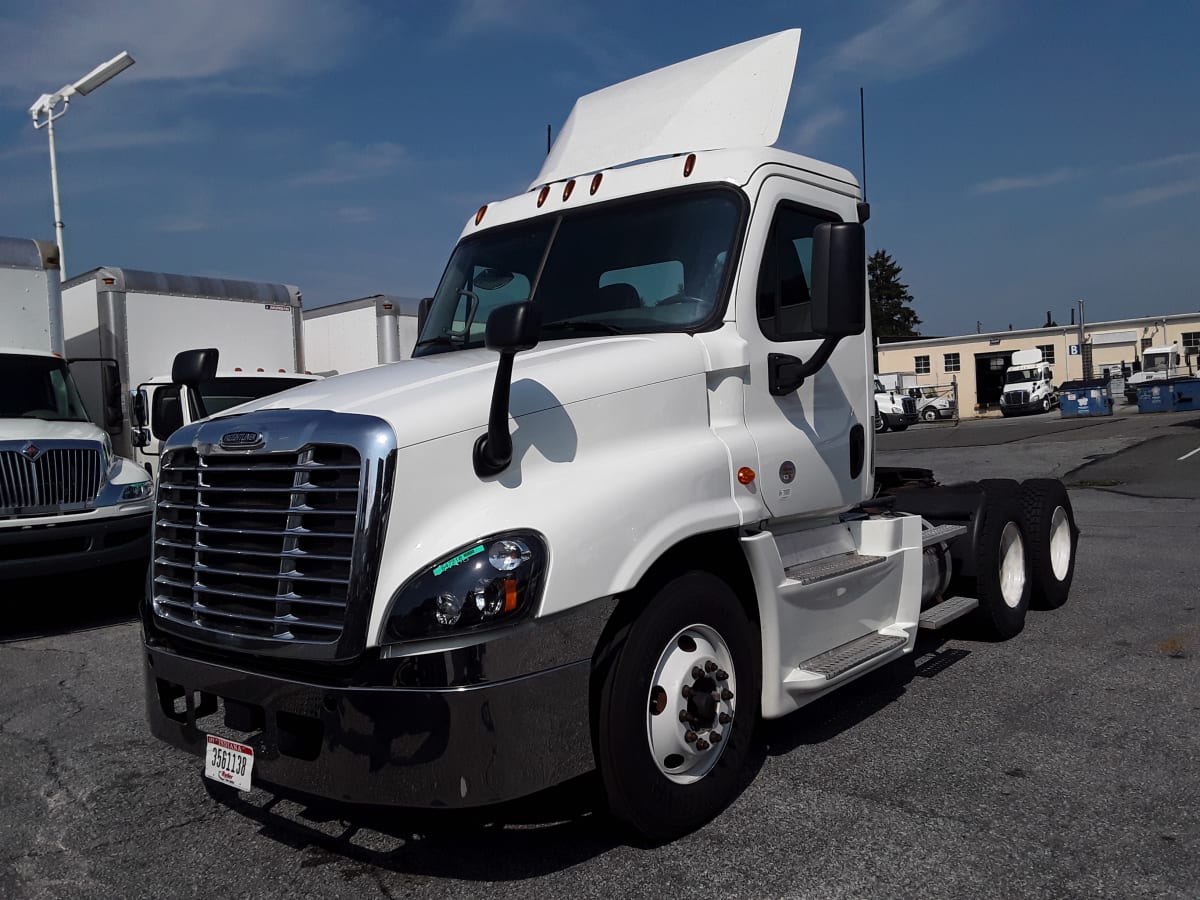 2016 Freightliner/Mercedes CASCADIA 125 647218