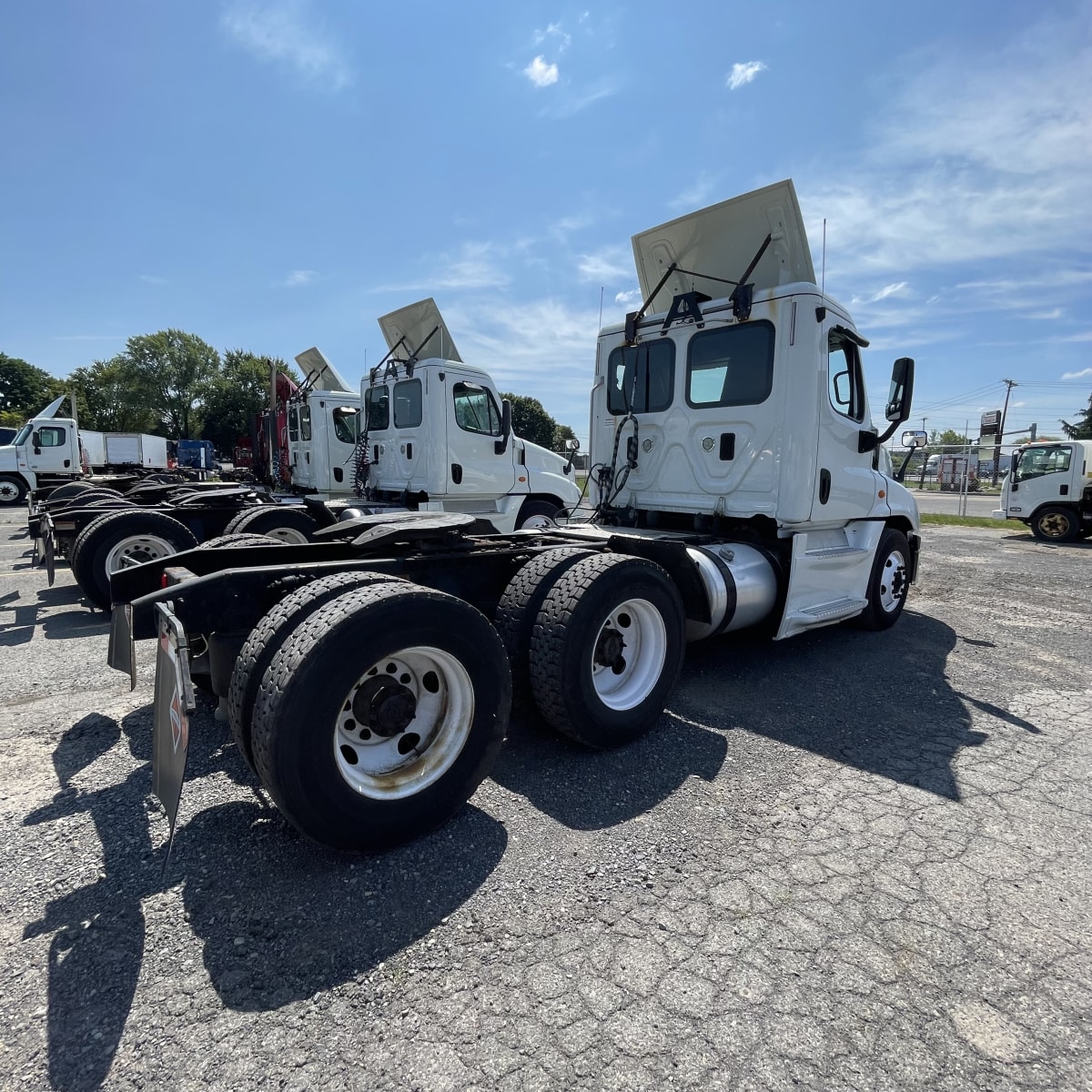 2016 Freightliner/Mercedes CASCADIA 125 647224