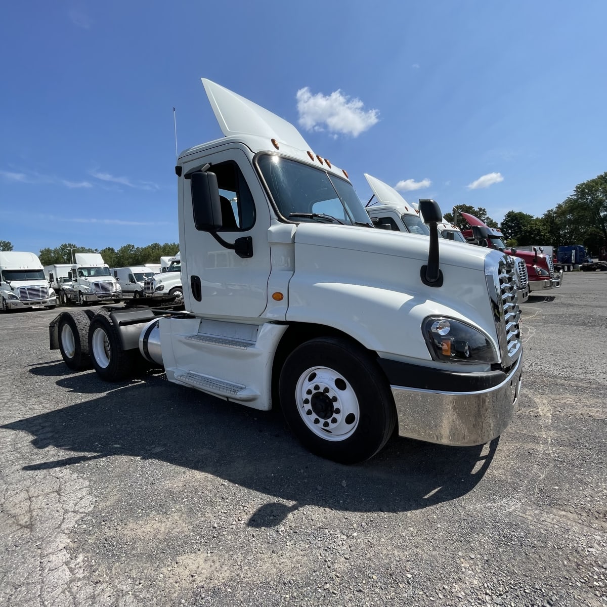 2016 Freightliner/Mercedes CASCADIA 125 647224