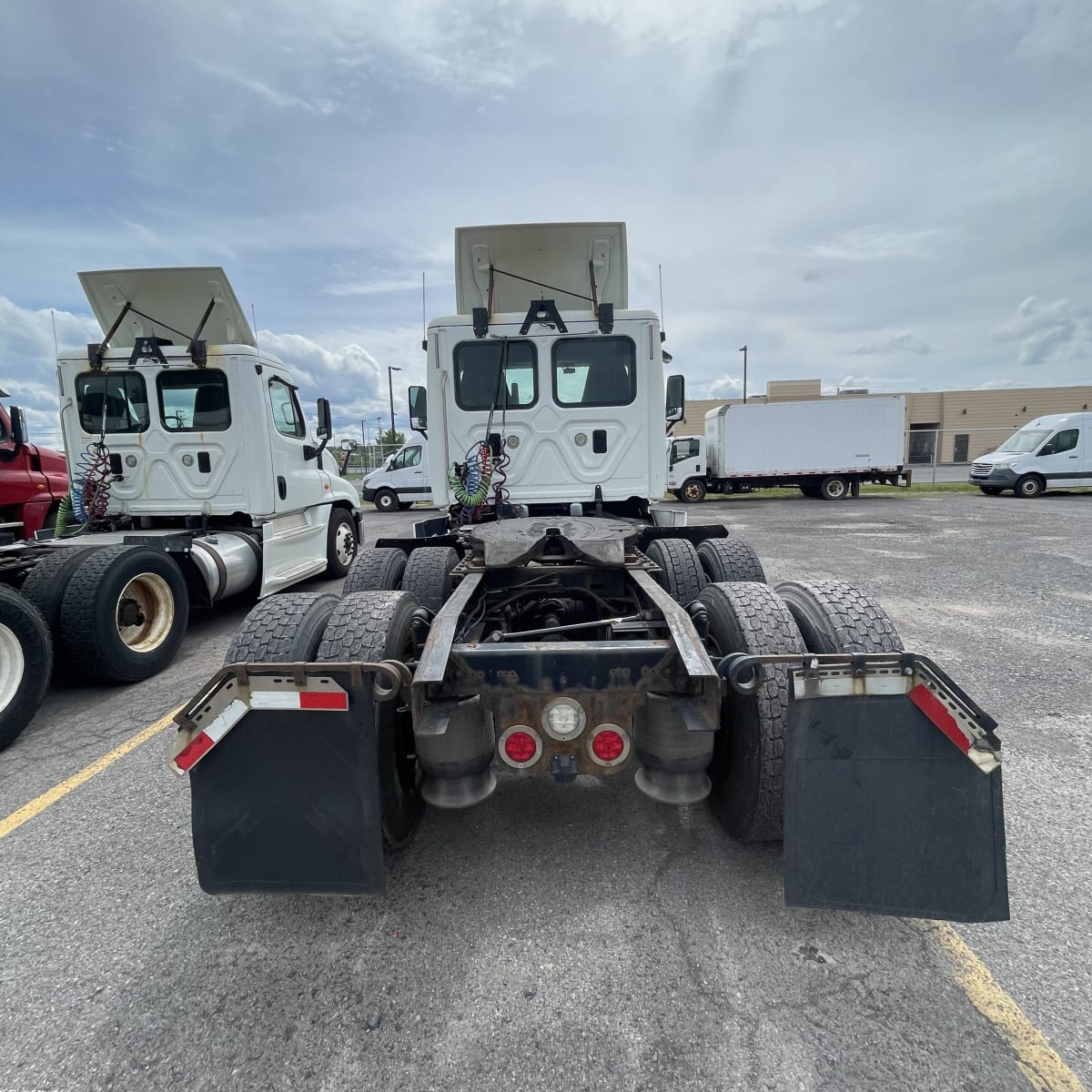 2016 Freightliner/Mercedes CASCADIA 125 647229