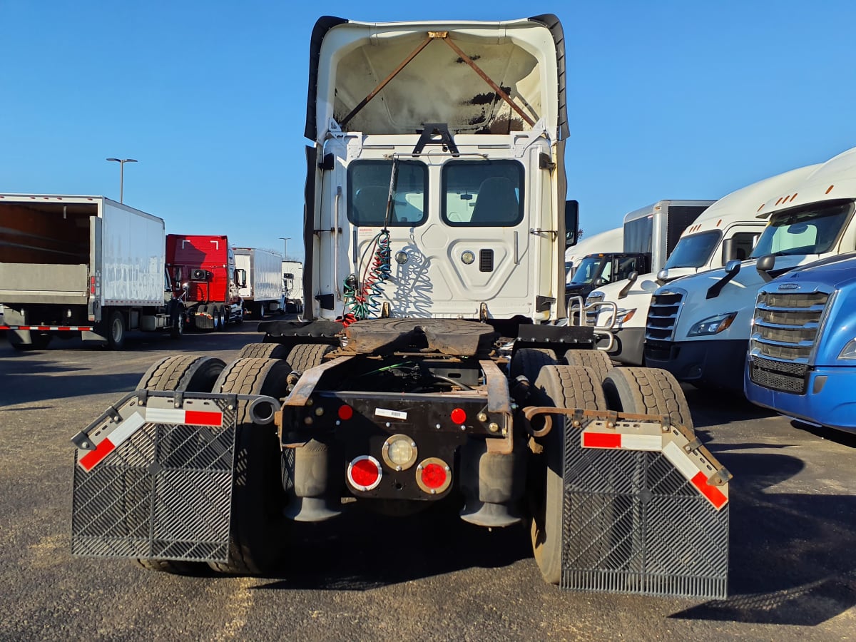 2016 Freightliner/Mercedes CASCADIA 125 647292