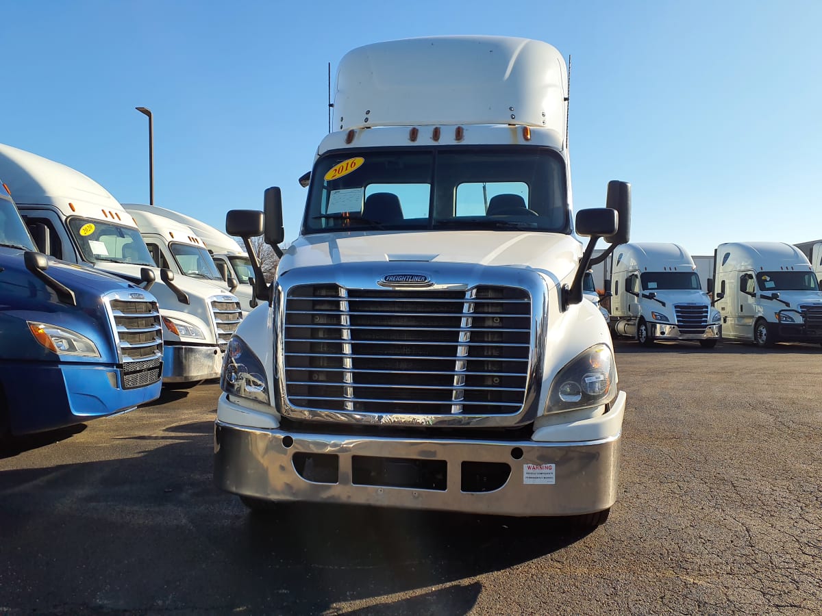 2016 Freightliner/Mercedes CASCADIA 125 647292