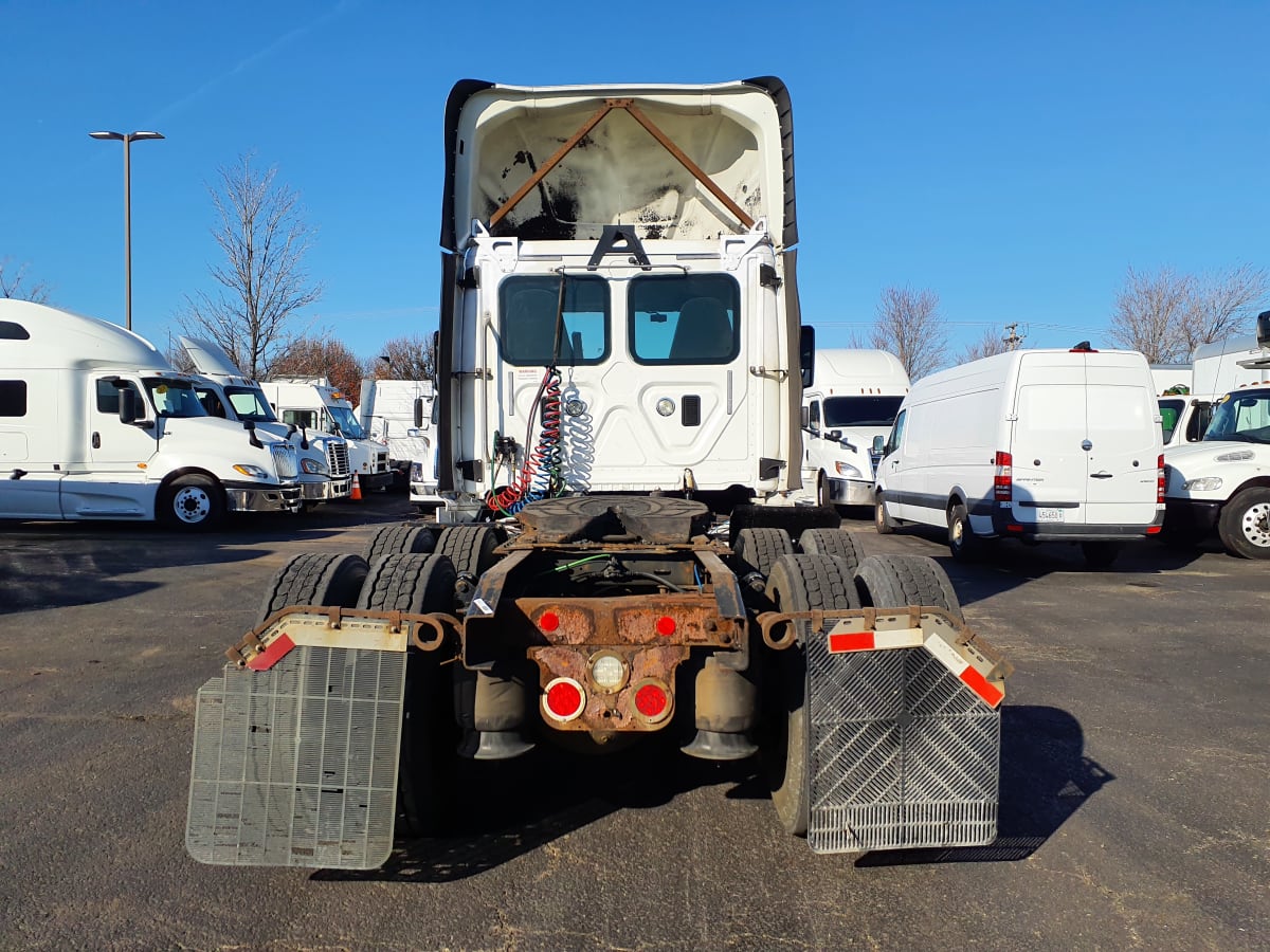 2016 Freightliner/Mercedes CASCADIA 125 647294