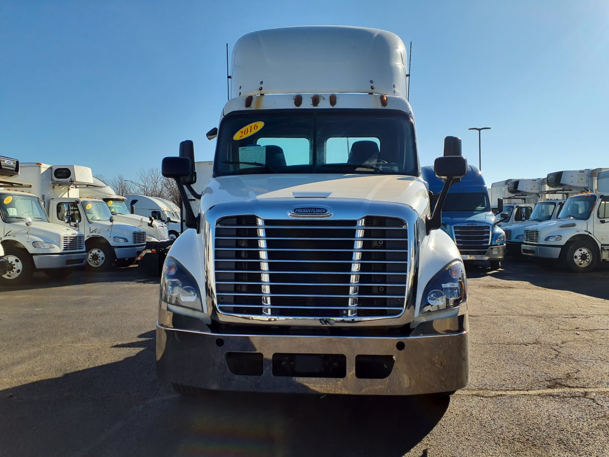 2016 Freightliner/Mercedes CASCADIA 125 647294