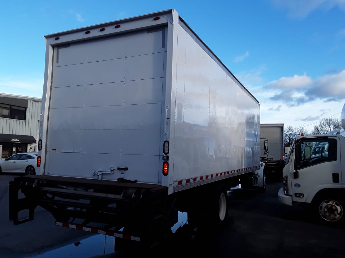 2016 Freightliner/Mercedes M2 106 647301