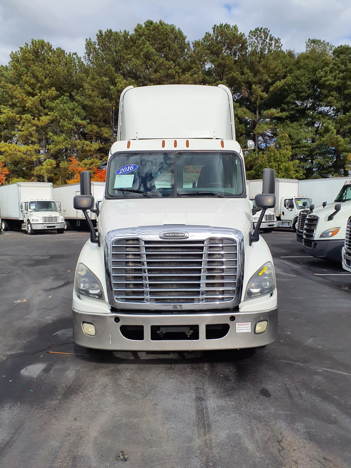 2016 Freightliner/Mercedes CASCADIA 125 647395