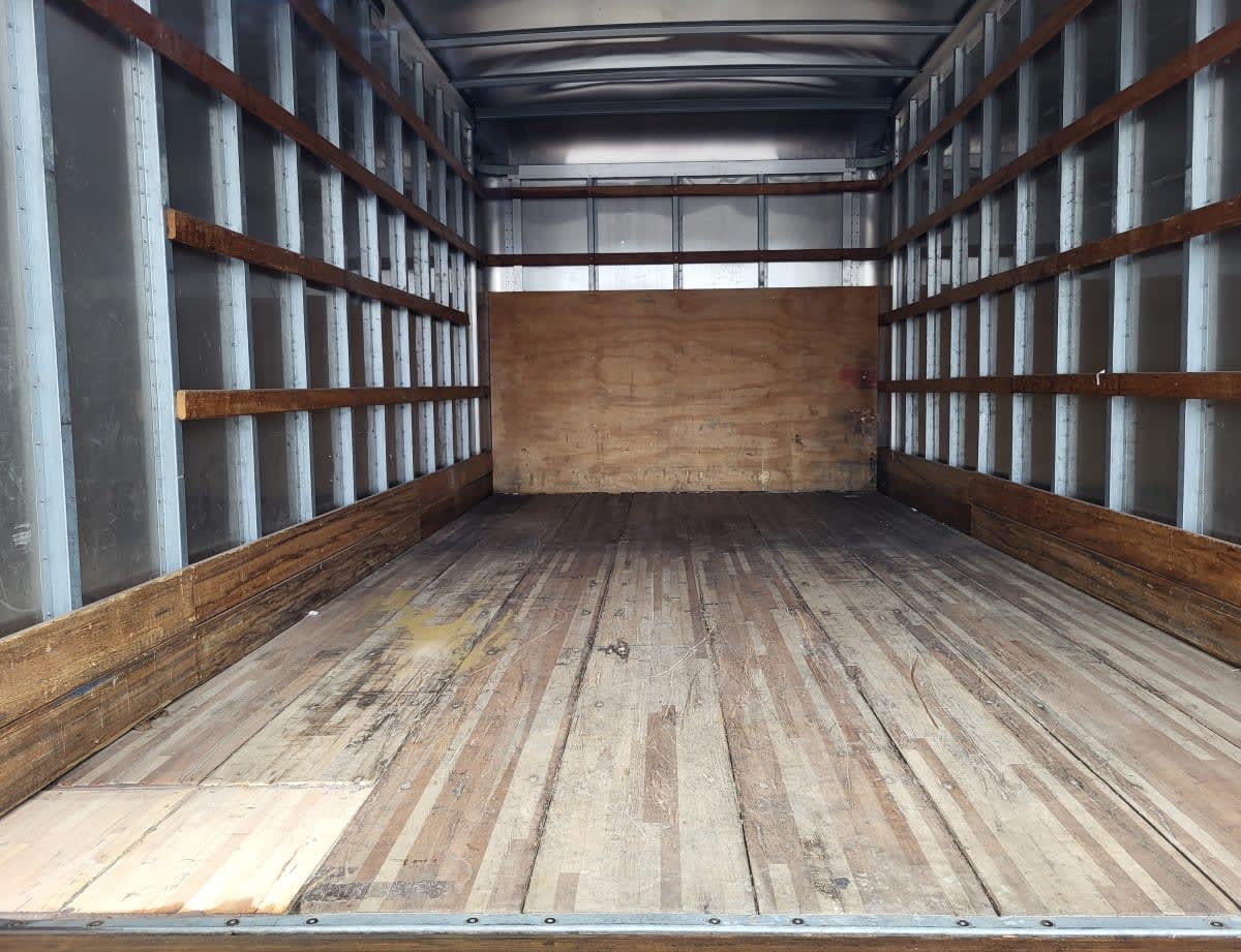 2015 Isuzu NPR 647429