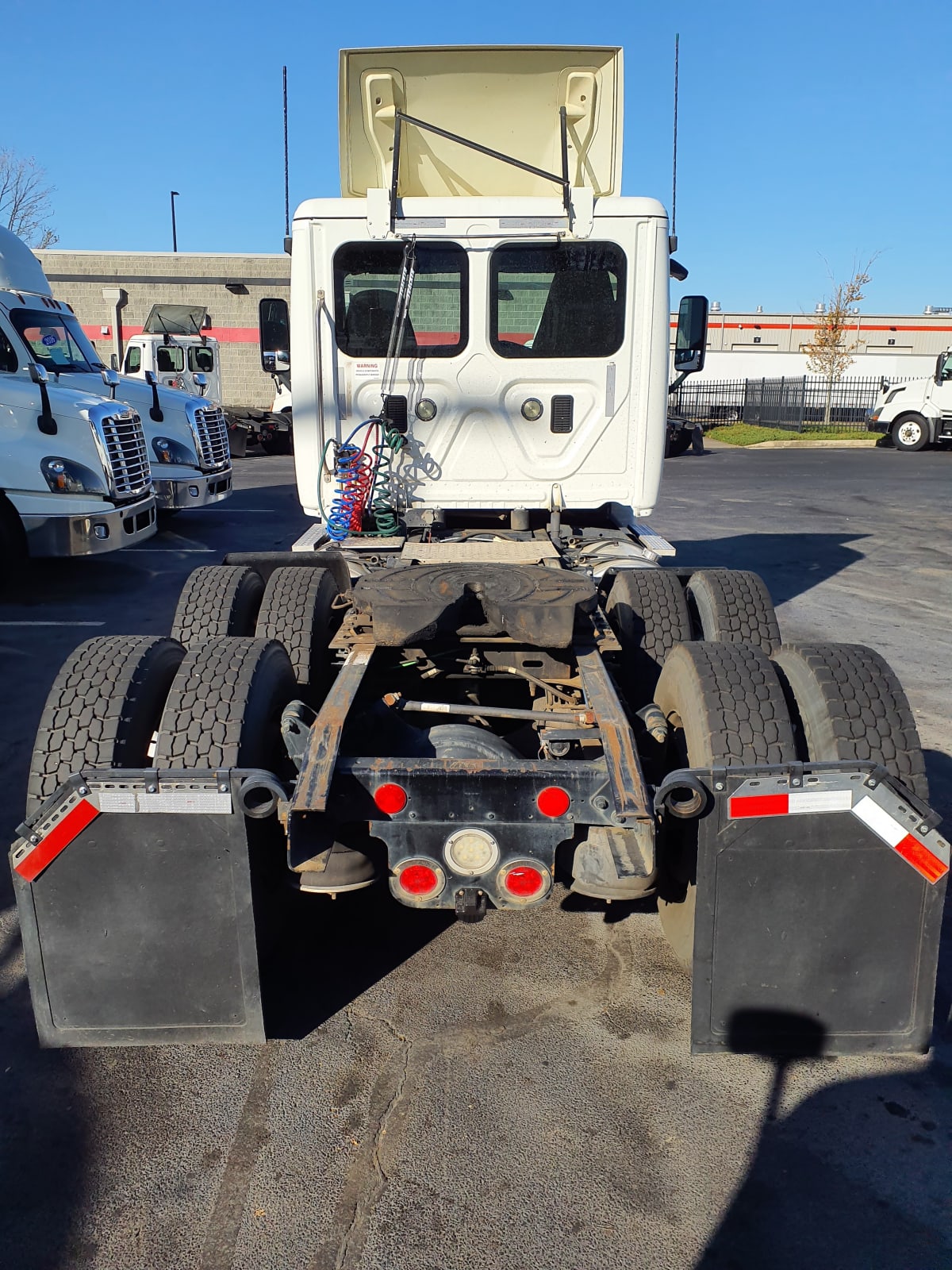 2016 Freightliner/Mercedes CASCADIA 125 647706