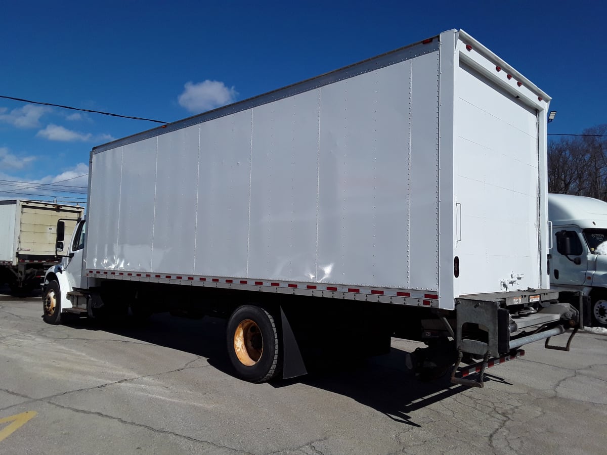 2016 Freightliner/Mercedes M2 106 647715