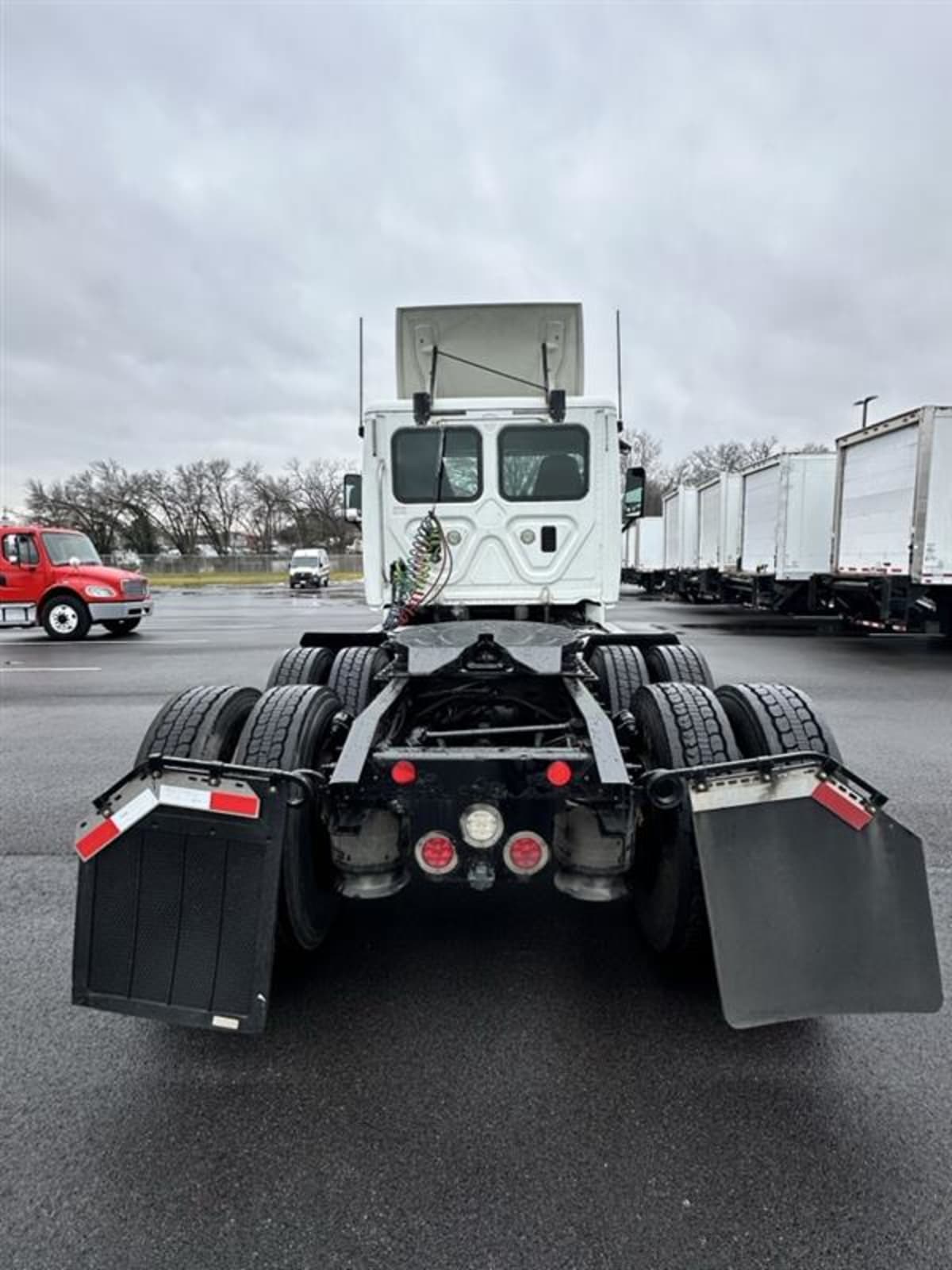 2016 Freightliner/Mercedes CASCADIA 125 647748