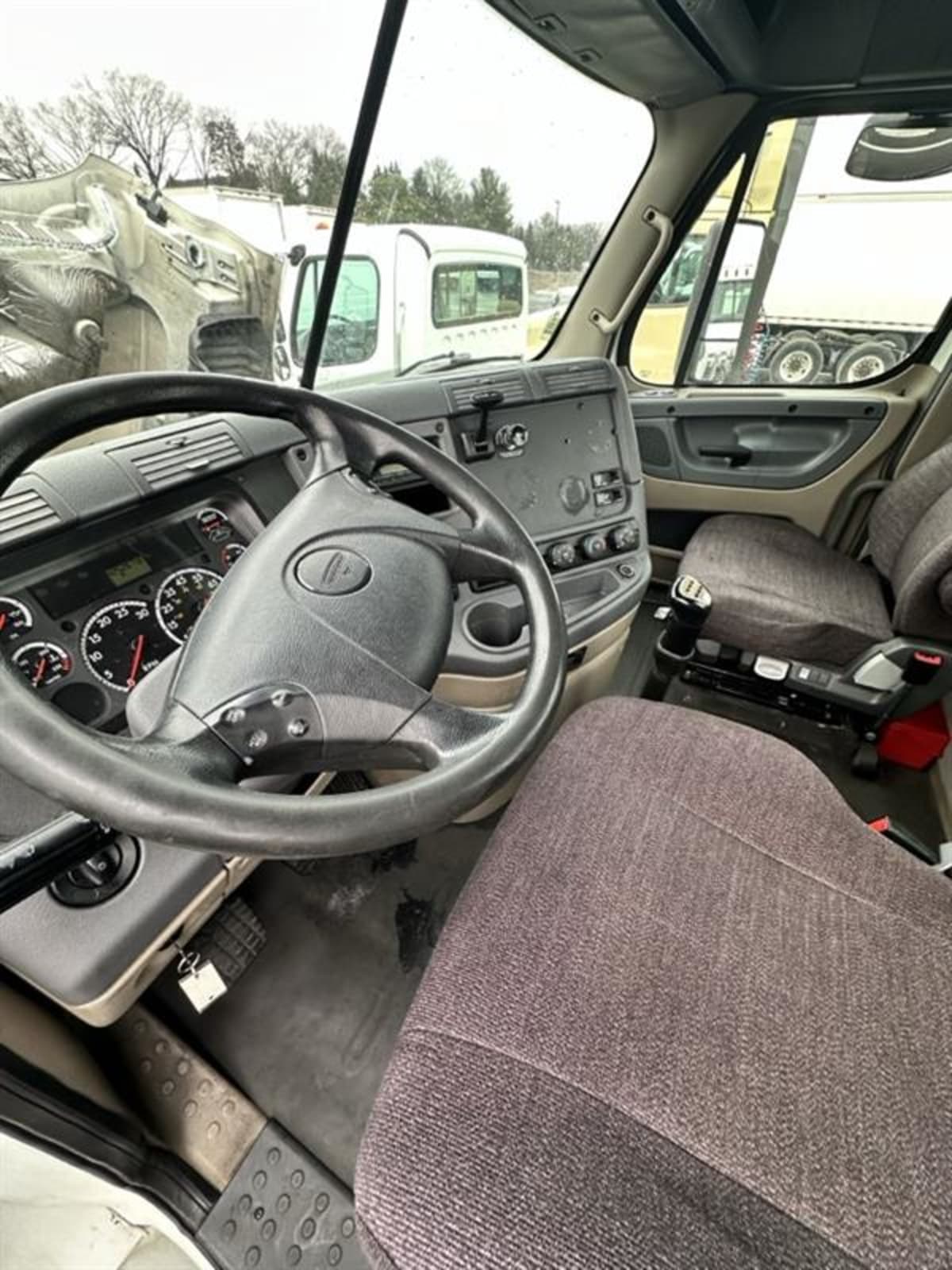 2016 Freightliner/Mercedes CASCADIA 125 647748