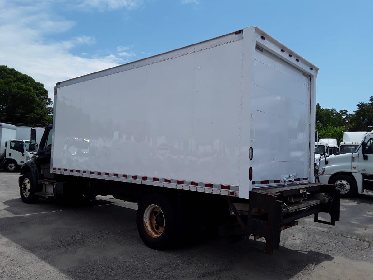 2016 Freightliner/Mercedes M2 106 647766