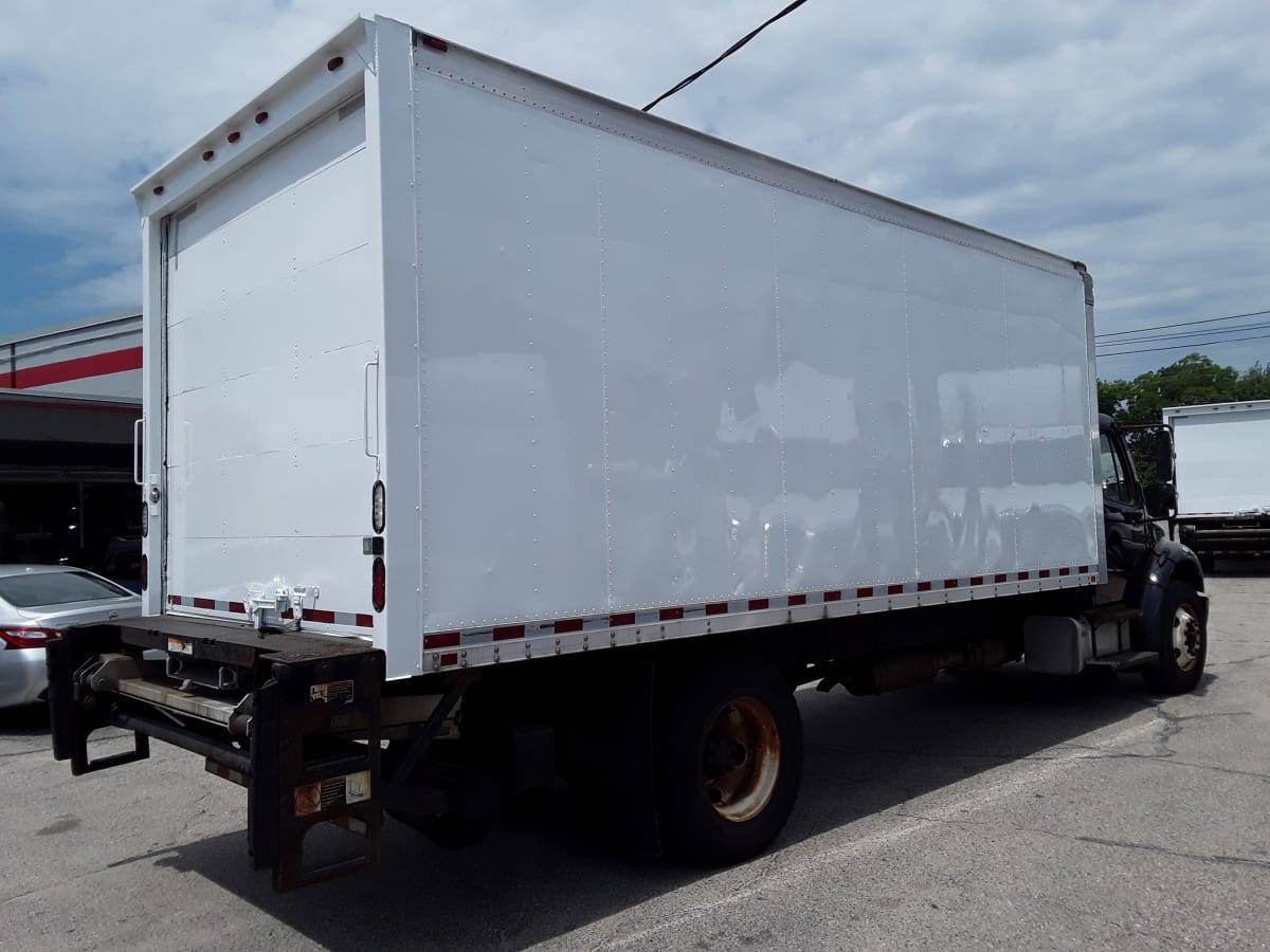 2016 Freightliner/Mercedes M2 106 647766