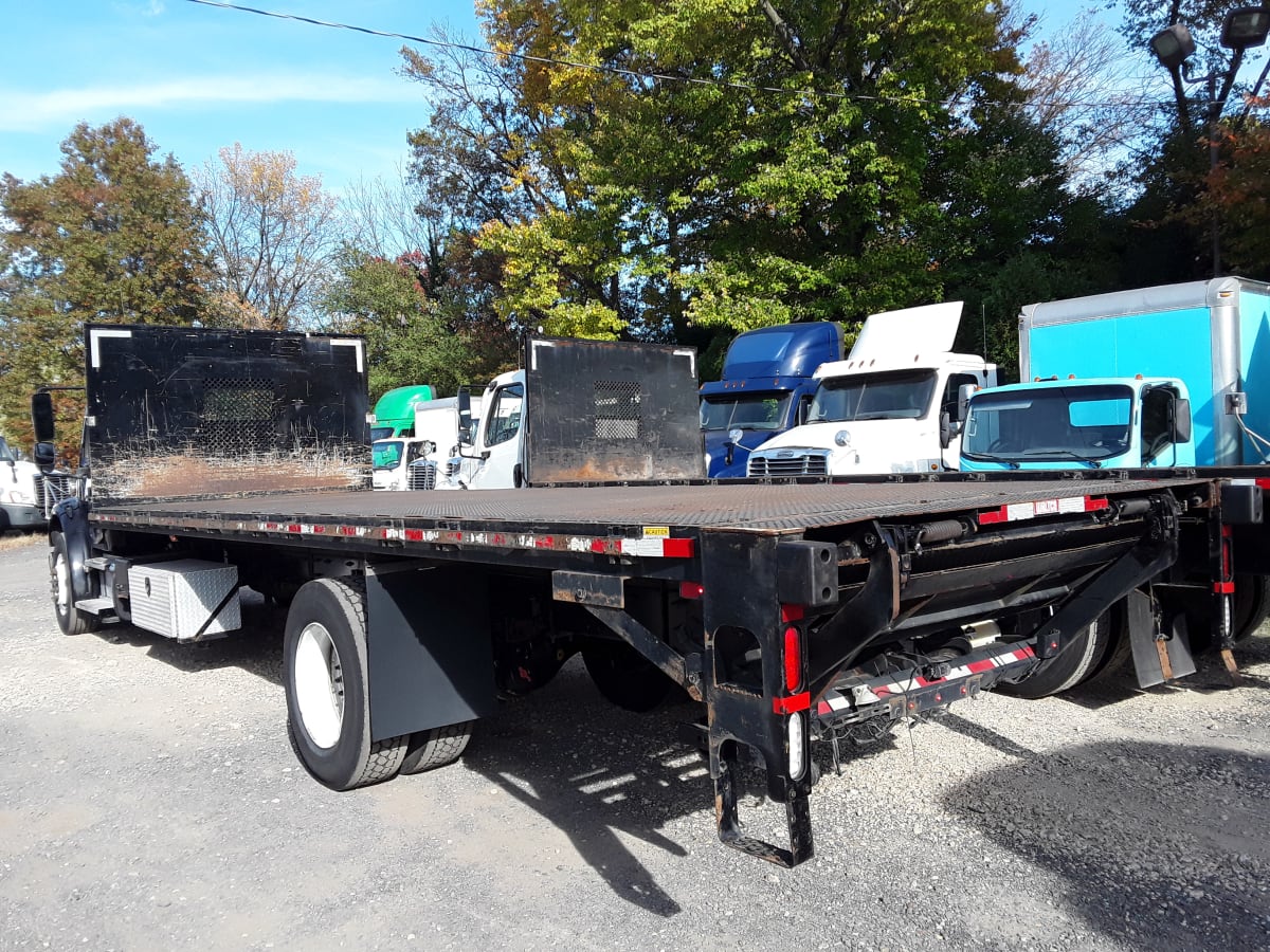 2016 Freightliner/Mercedes M2 106 647957