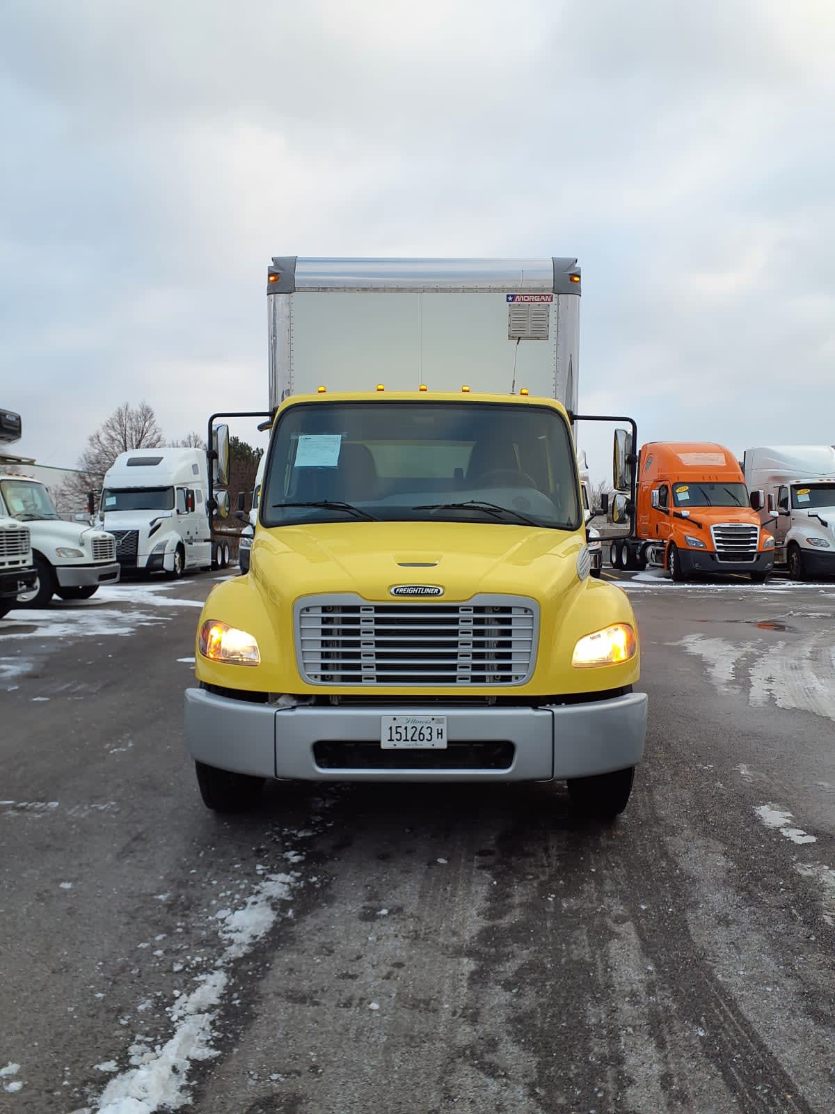 2016 Freightliner/Mercedes M2 106 648156