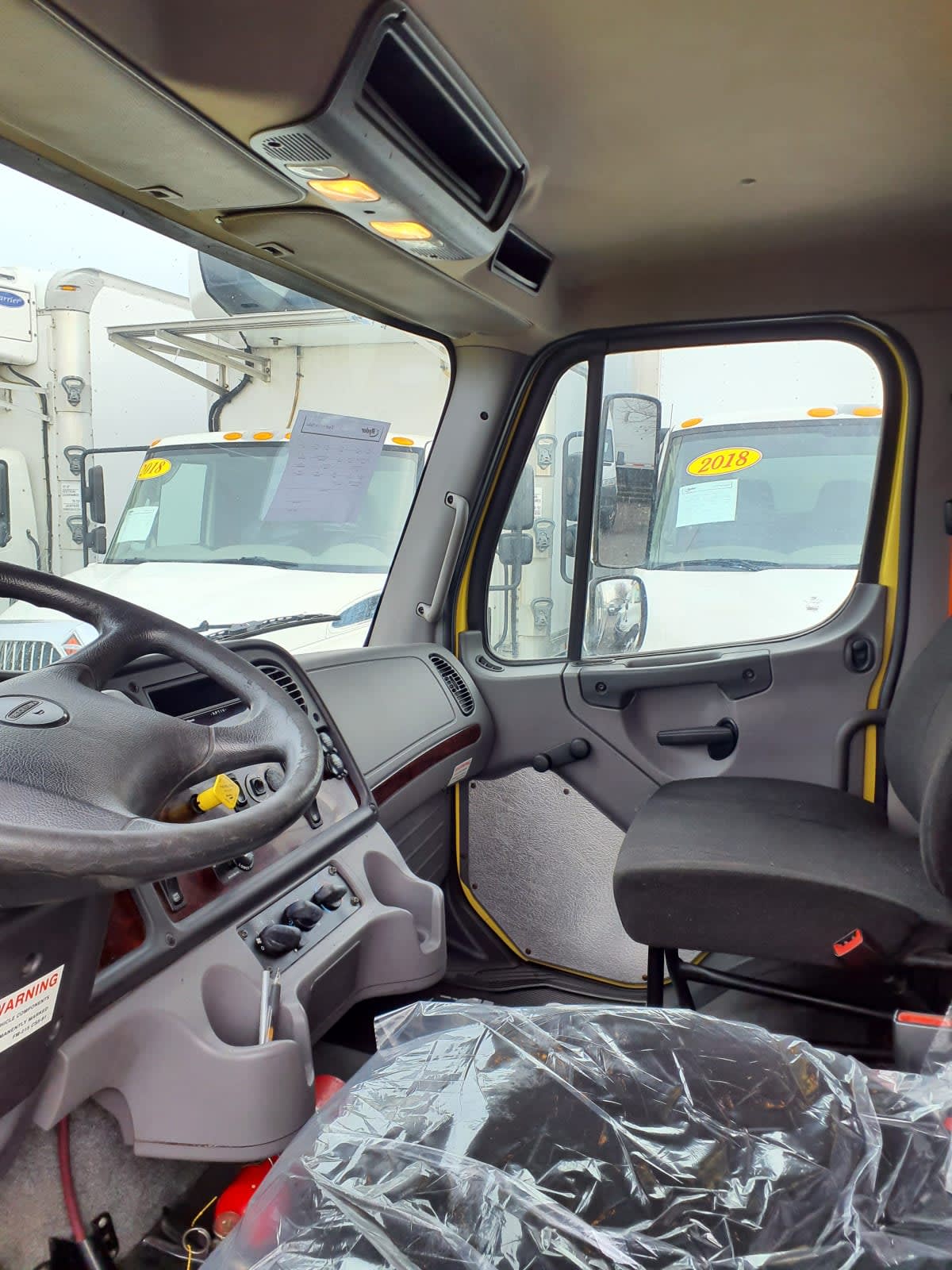 2016 Freightliner/Mercedes M2 106 648163