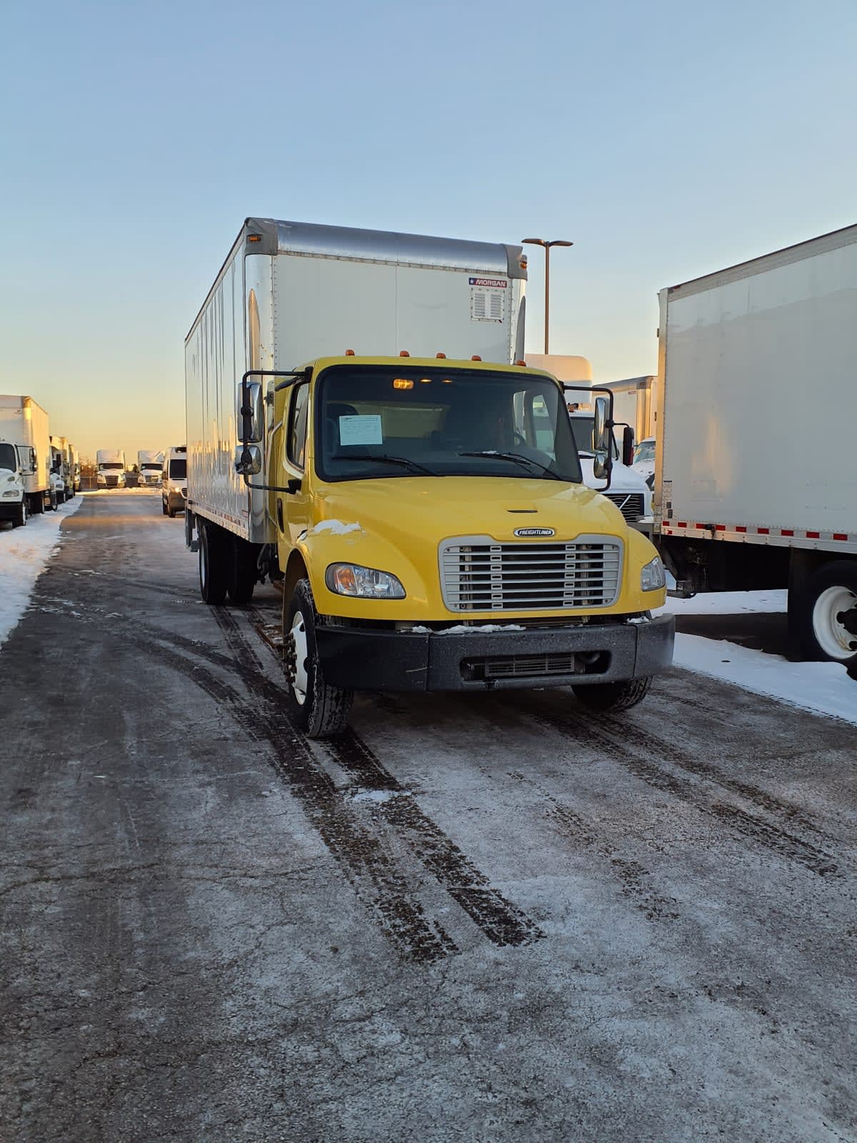 2016 Freightliner/Mercedes M2 106 648167