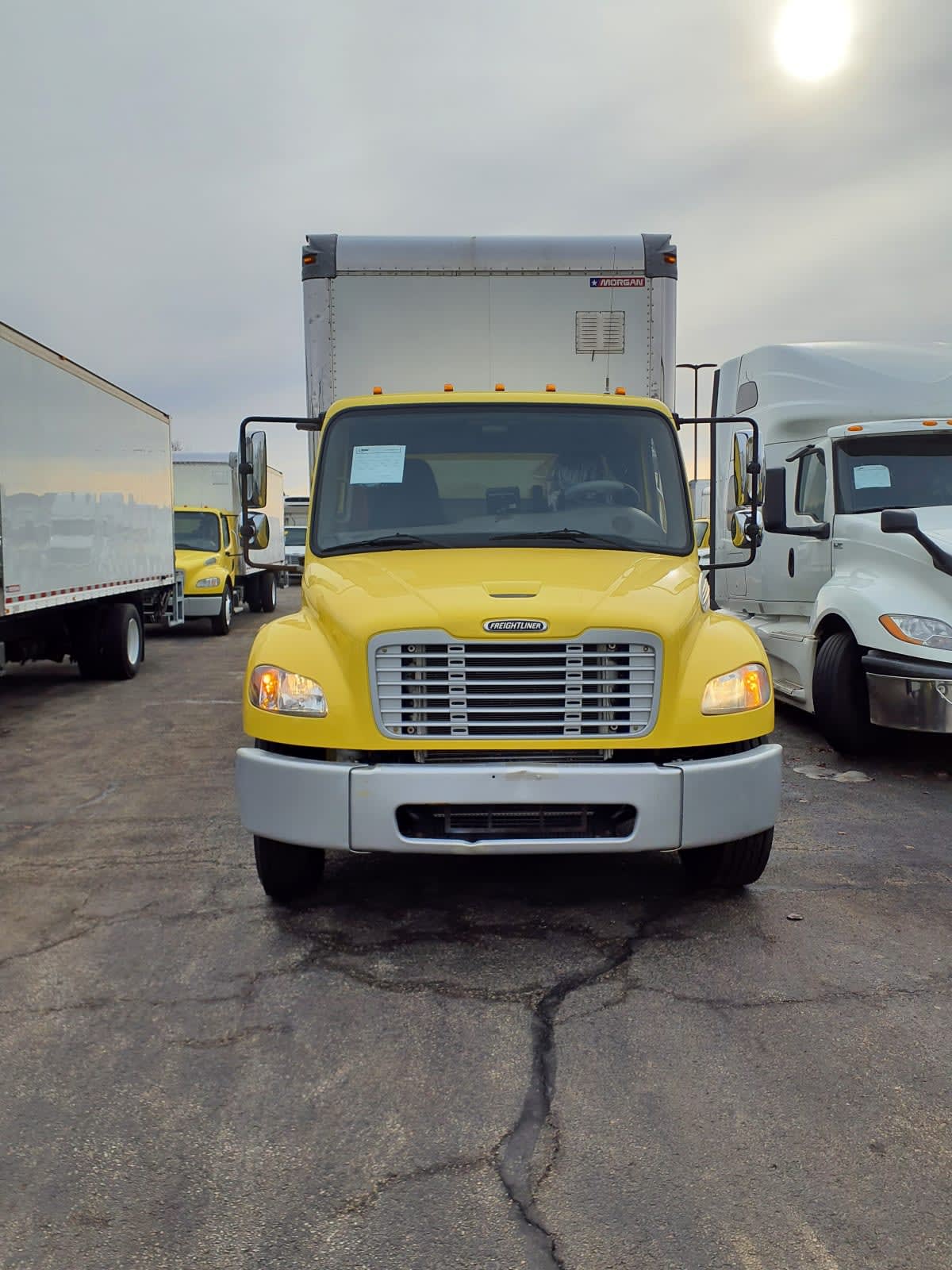 2016 Freightliner/Mercedes M2 106 648172