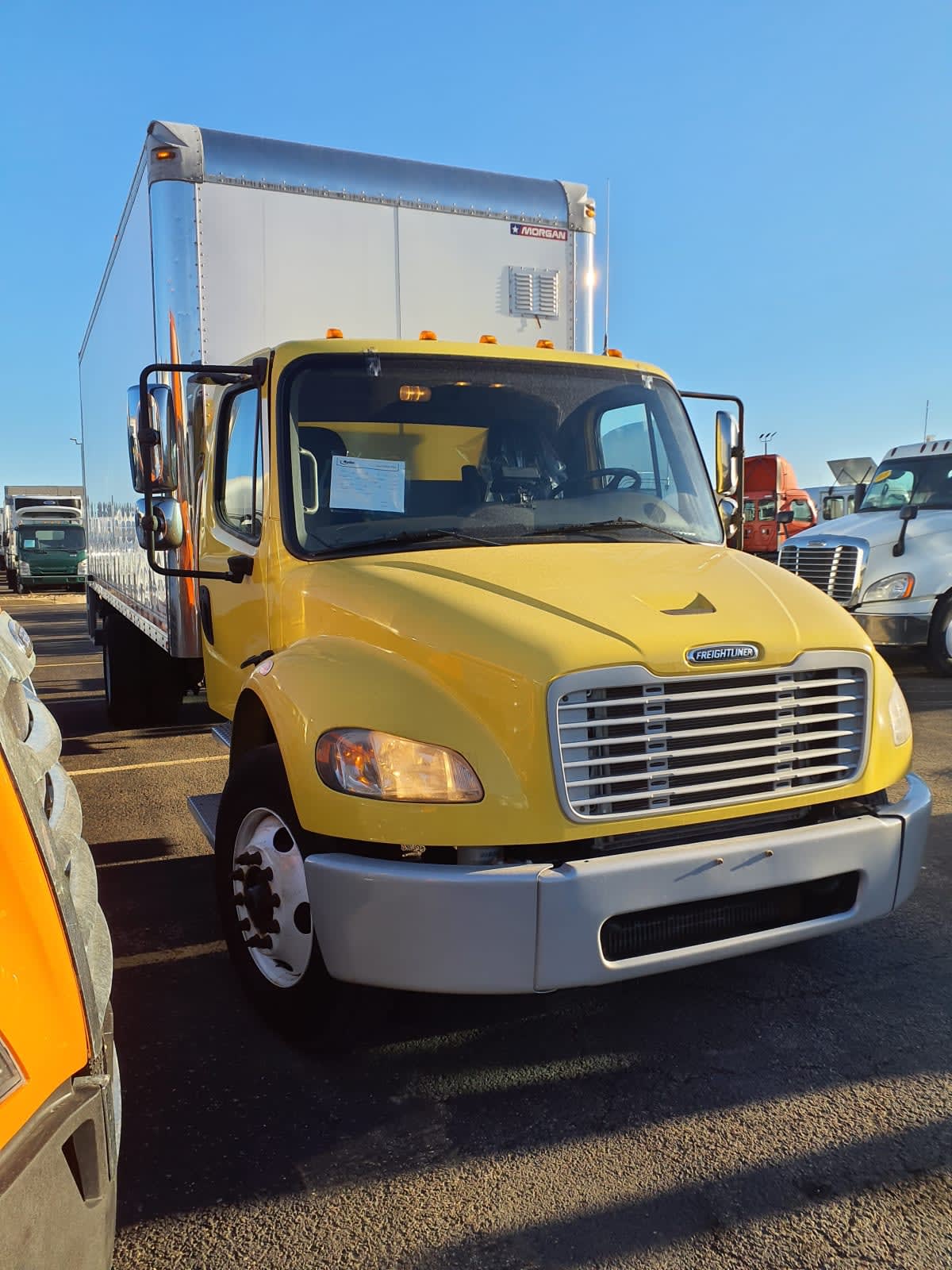 2016 Freightliner/Mercedes M2 106 648173
