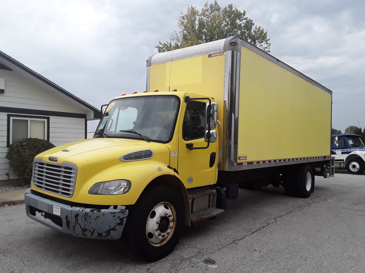 2016 Freightliner/Mercedes M2 106 648182