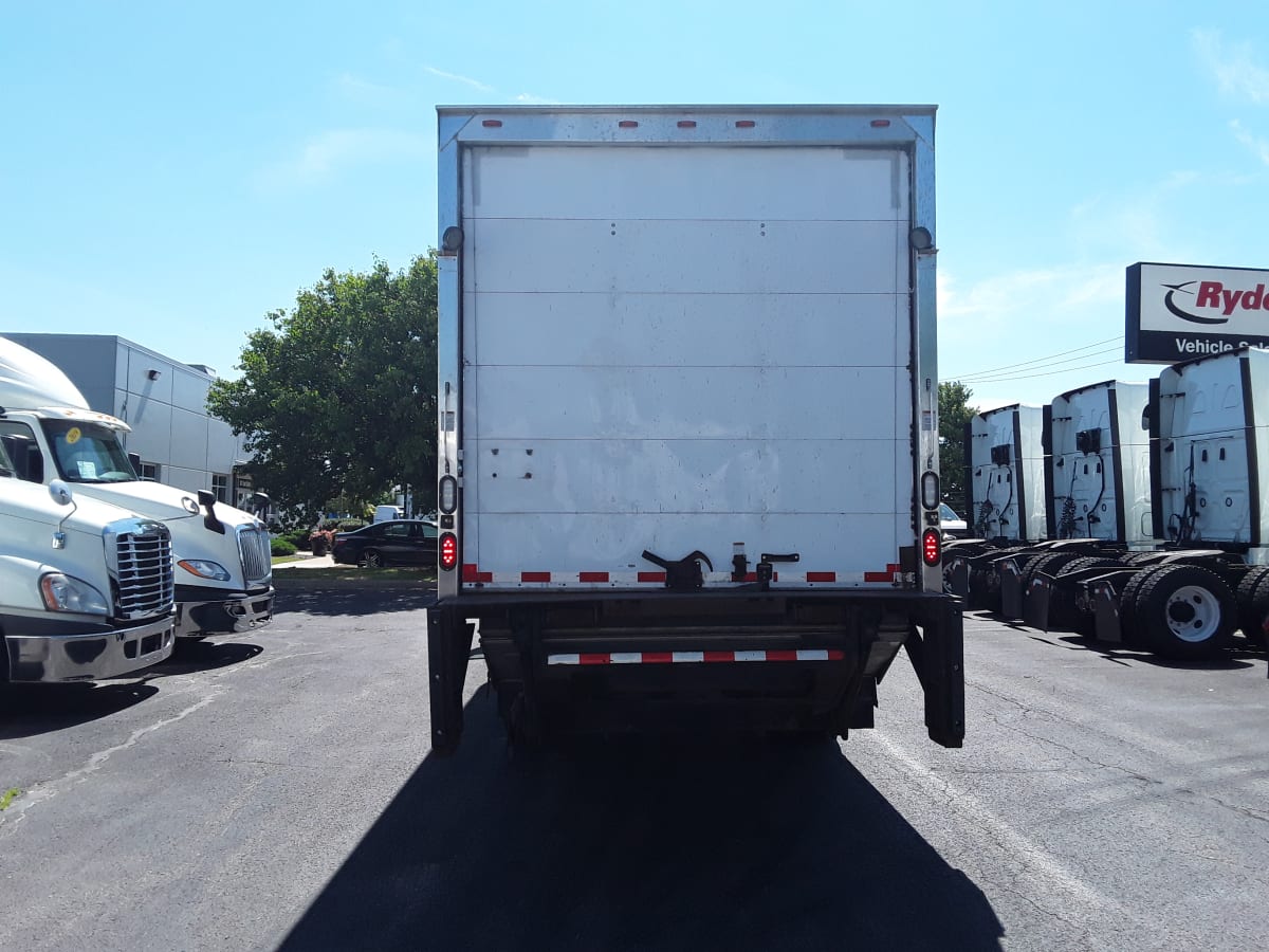 2016 Freightliner/Mercedes M2 106 648189