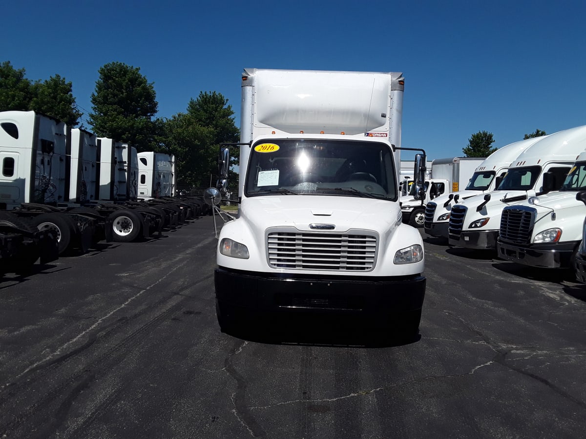 2016 Freightliner/Mercedes M2 106 648189