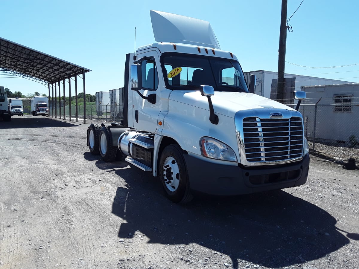 2016 Freightliner/Mercedes CASCADIA 125 648198