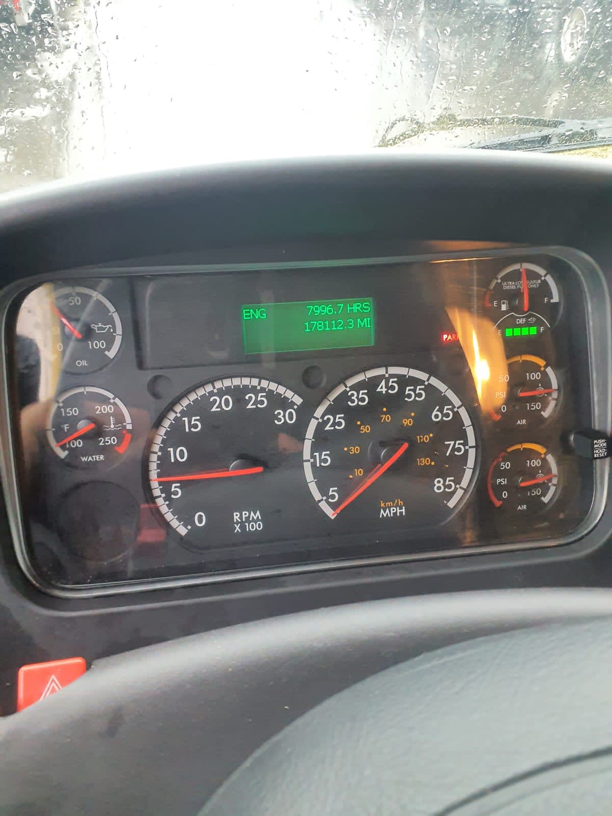 2016 Freightliner/Mercedes M2 106 648217