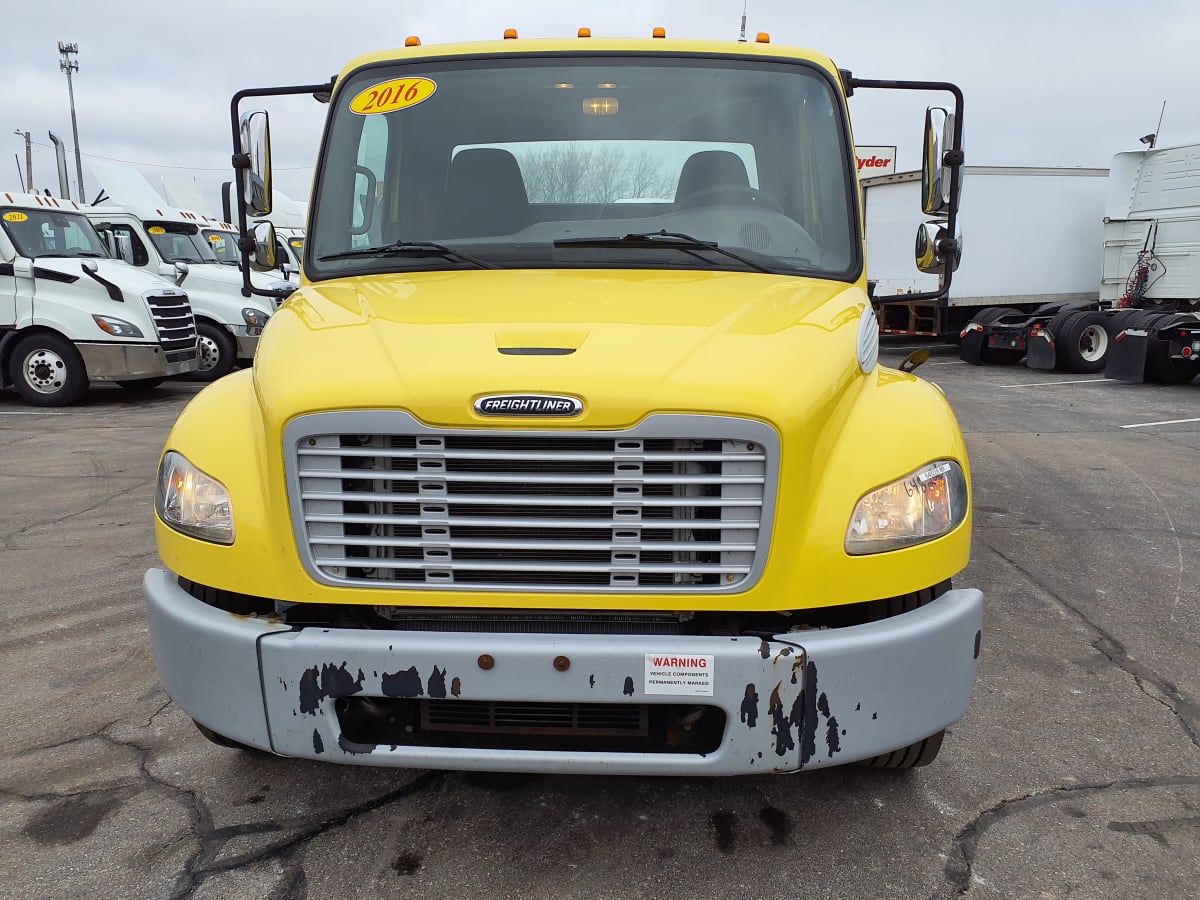 2016 Freightliner/Mercedes M2 106 648226