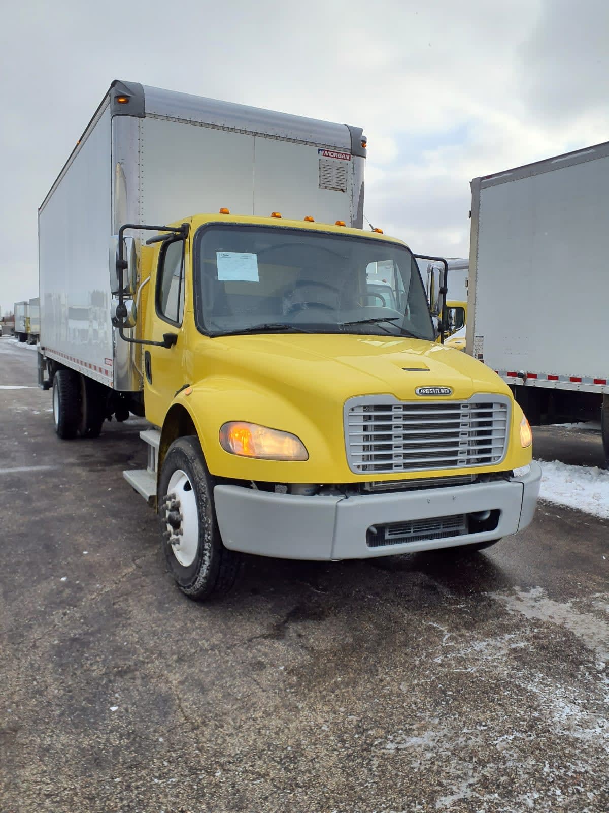 2016 Freightliner/Mercedes M2 106 648249