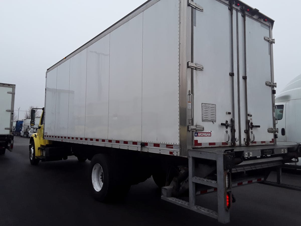 2016 Freightliner/Mercedes M2 106 648253