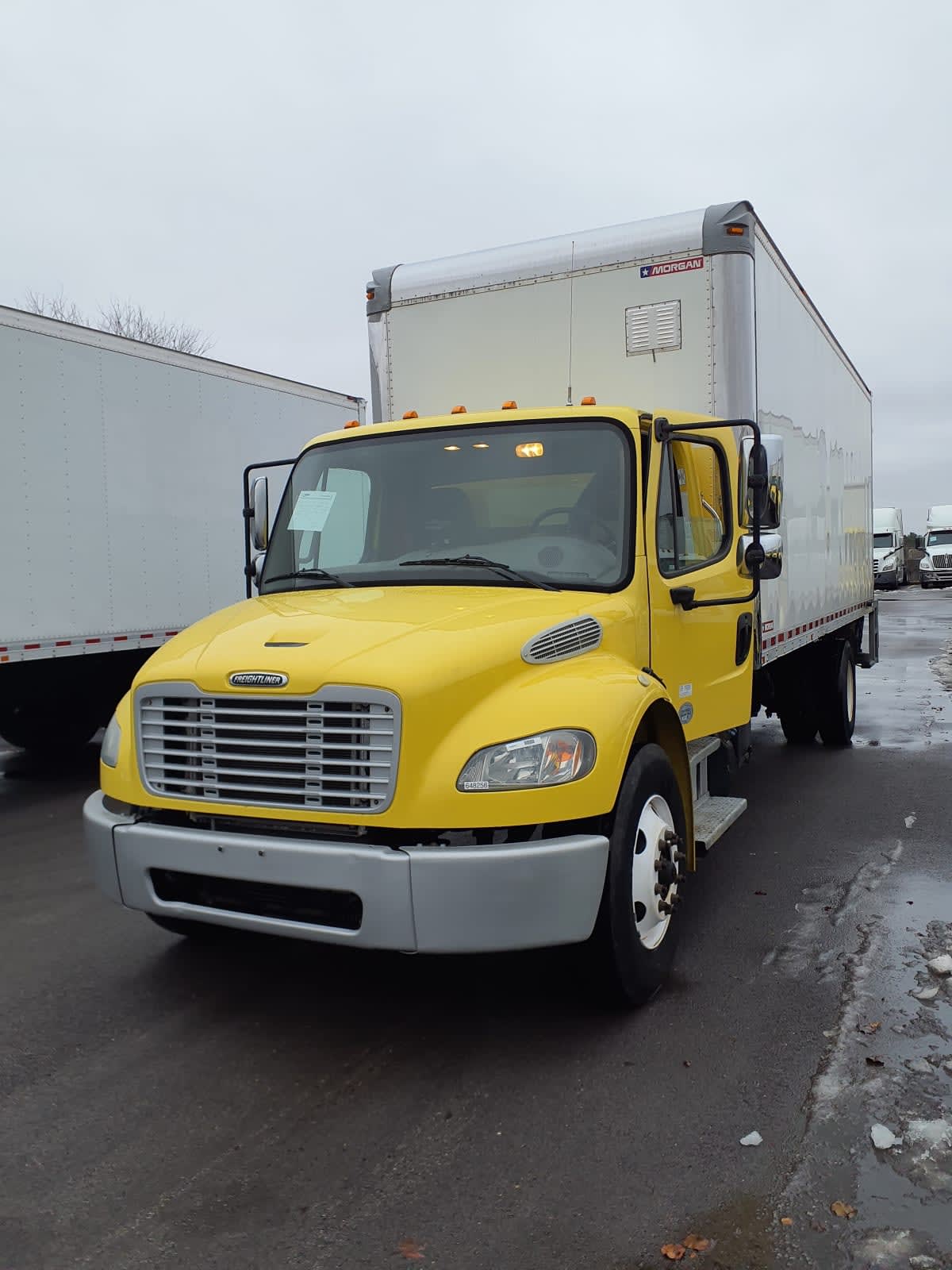 2016 Freightliner/Mercedes M2 106 648256