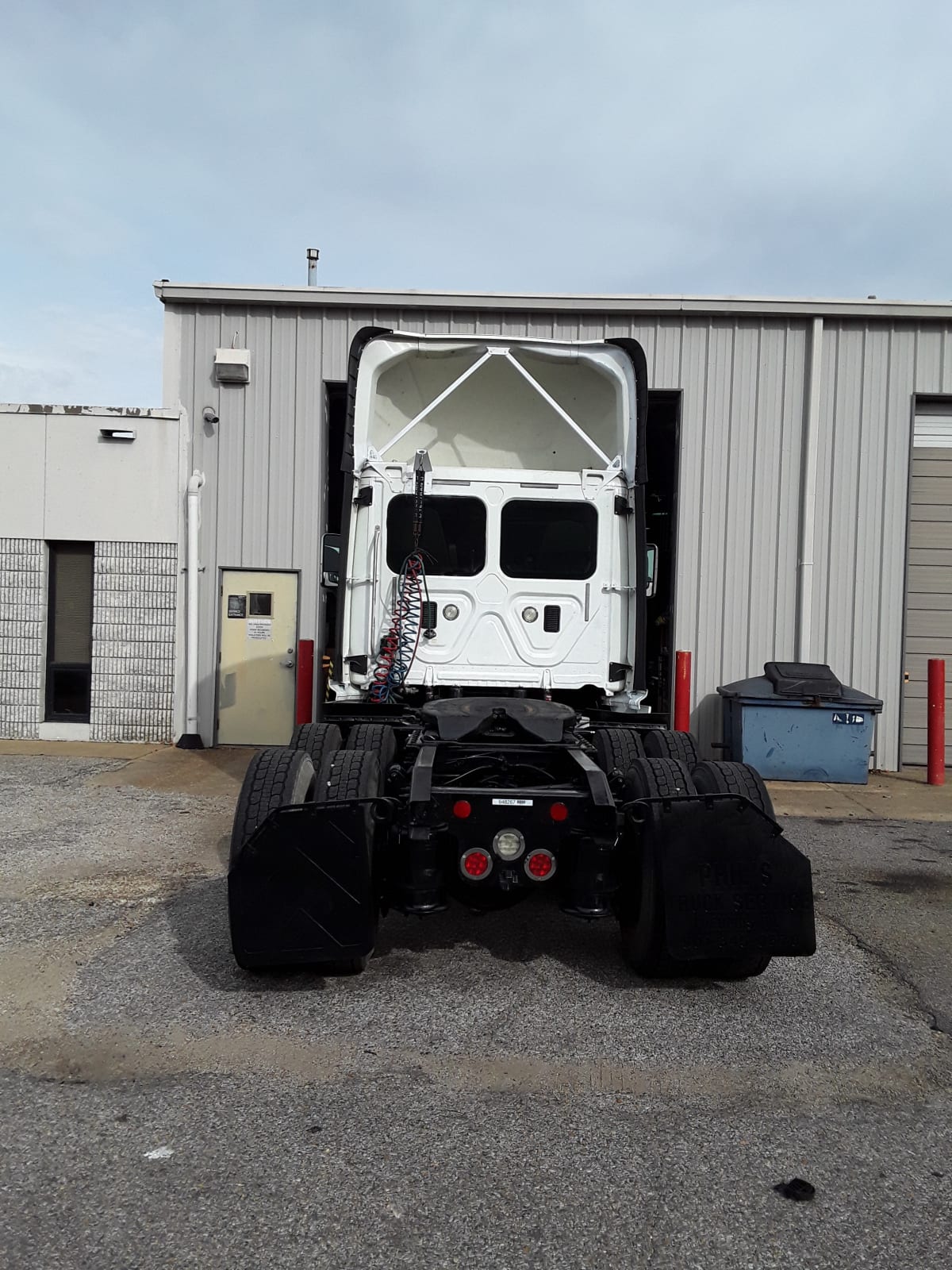 2016 Freightliner/Mercedes CASCADIA 125 648267