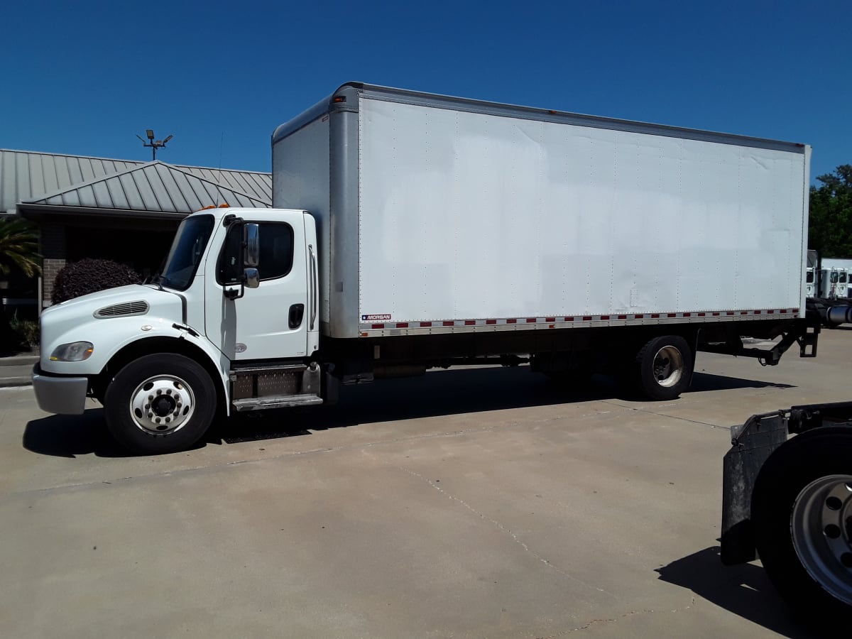 2016 Freightliner/Mercedes M2 106 648340