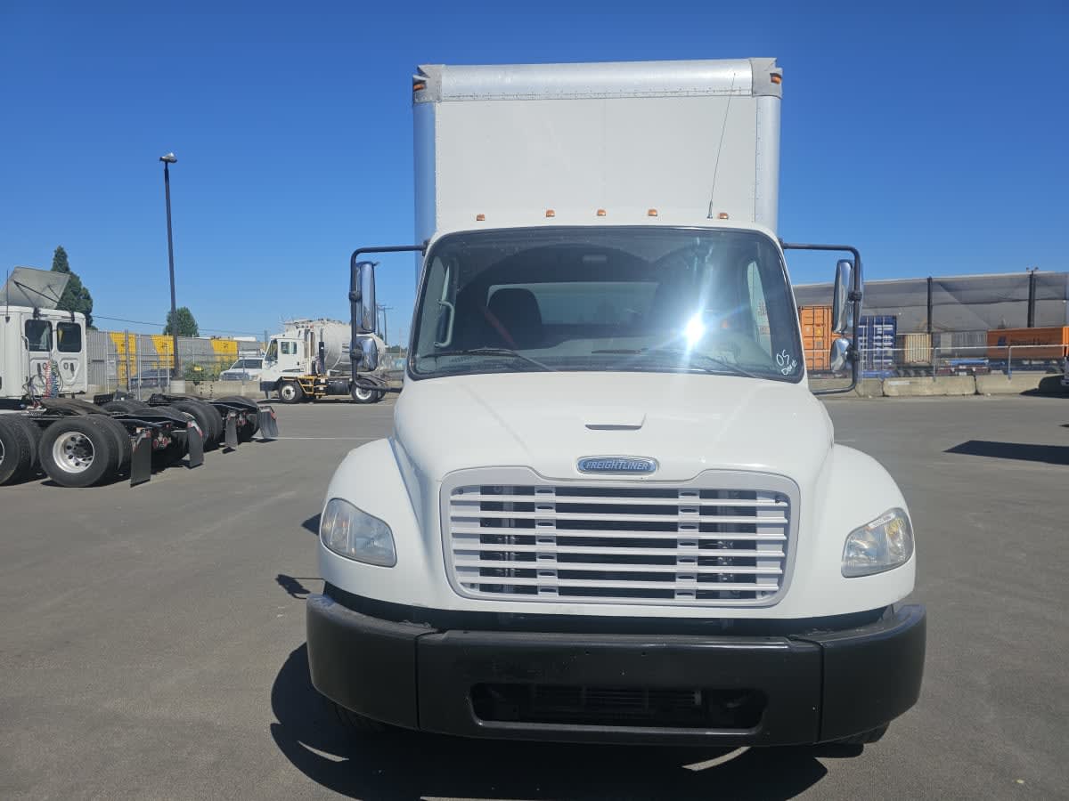 2016 Freightliner M2 106 648439