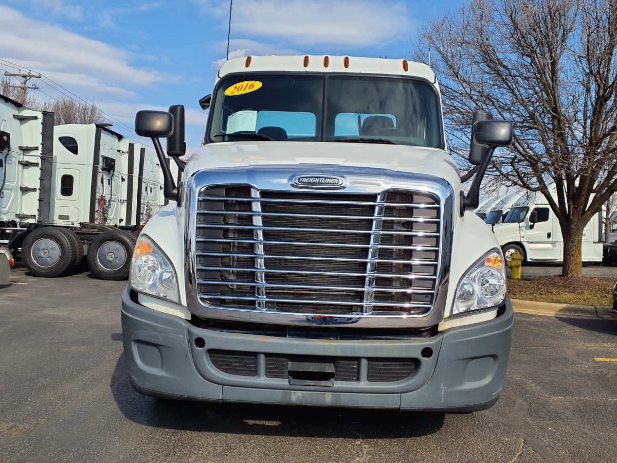 2016 Freightliner/Mercedes CASCADIA 125 648530